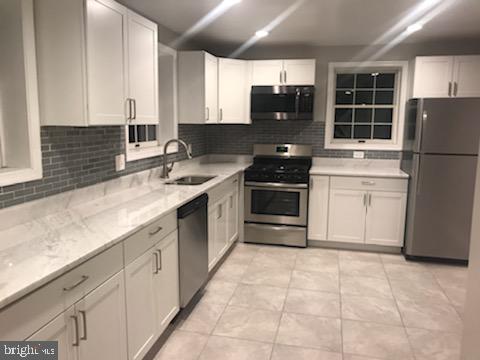 KIRBY HILL - Residential