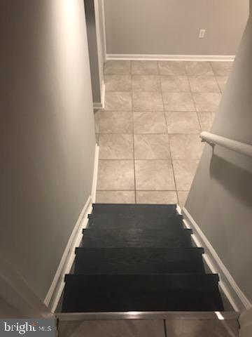 KIRBY HILL - Residential