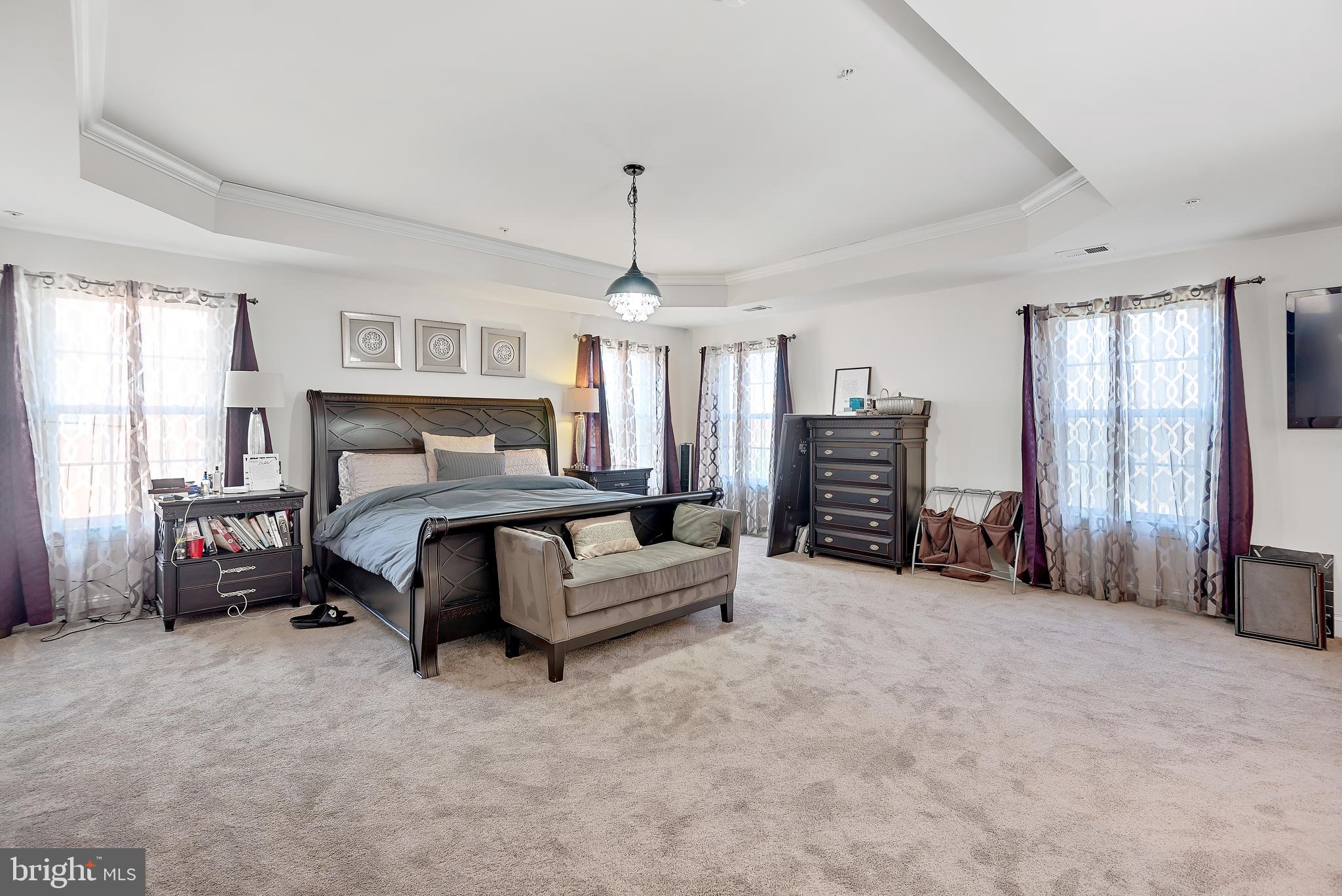 OAK CREEK CLUB - Residential