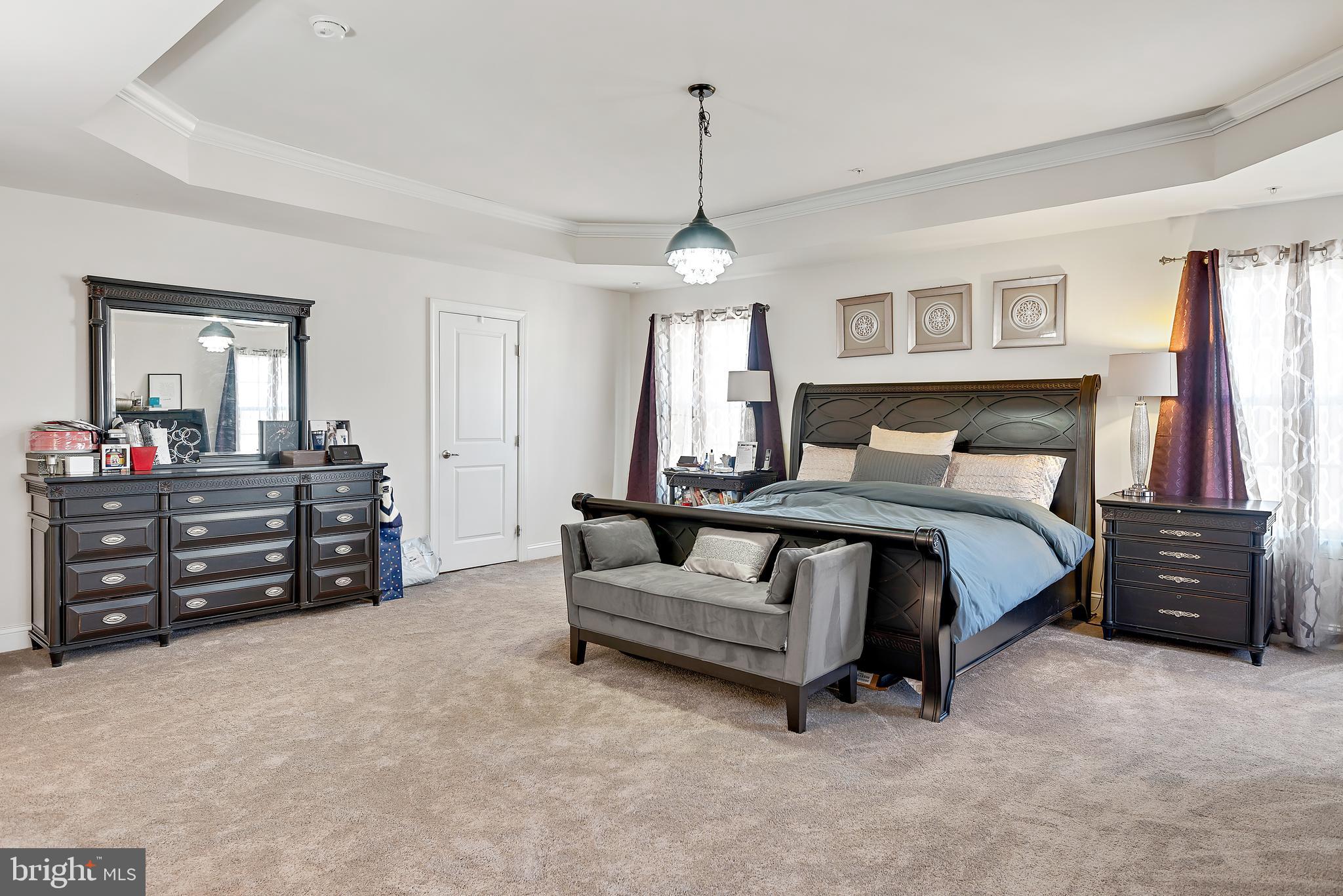 OAK CREEK CLUB - Residential