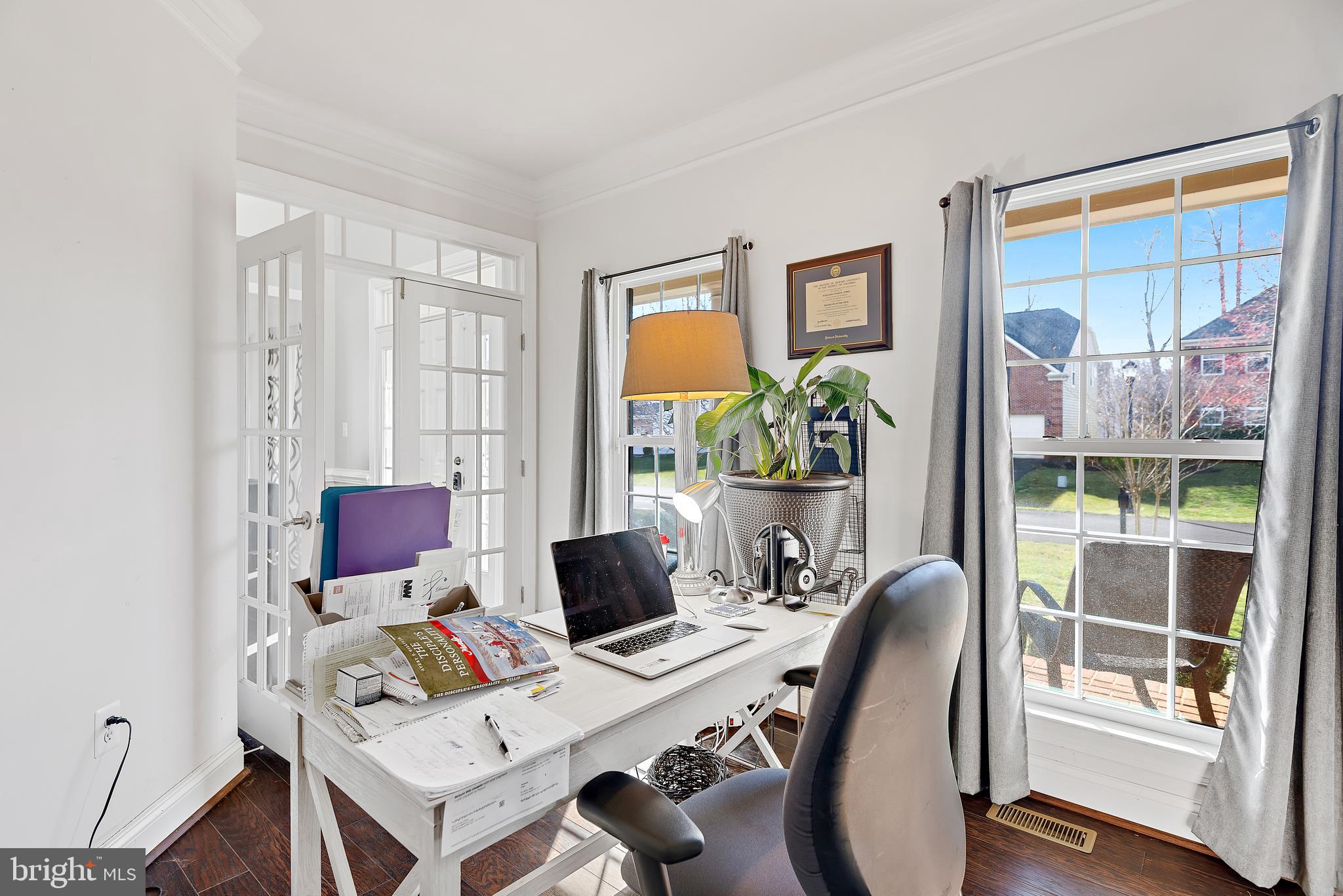 OAK CREEK CLUB - Residential