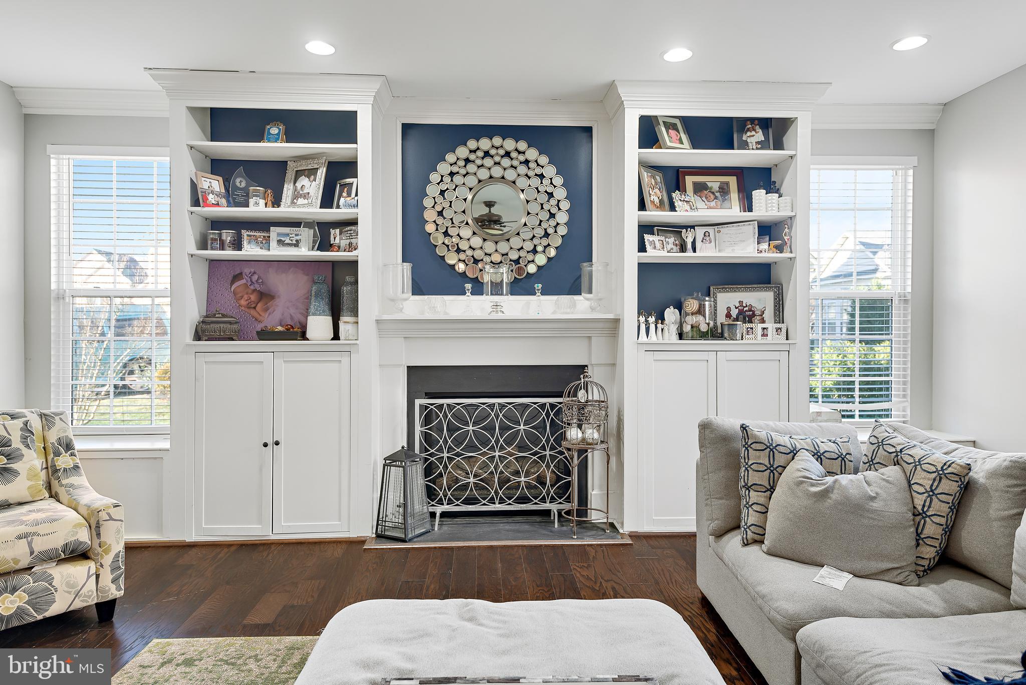 OAK CREEK CLUB - Residential