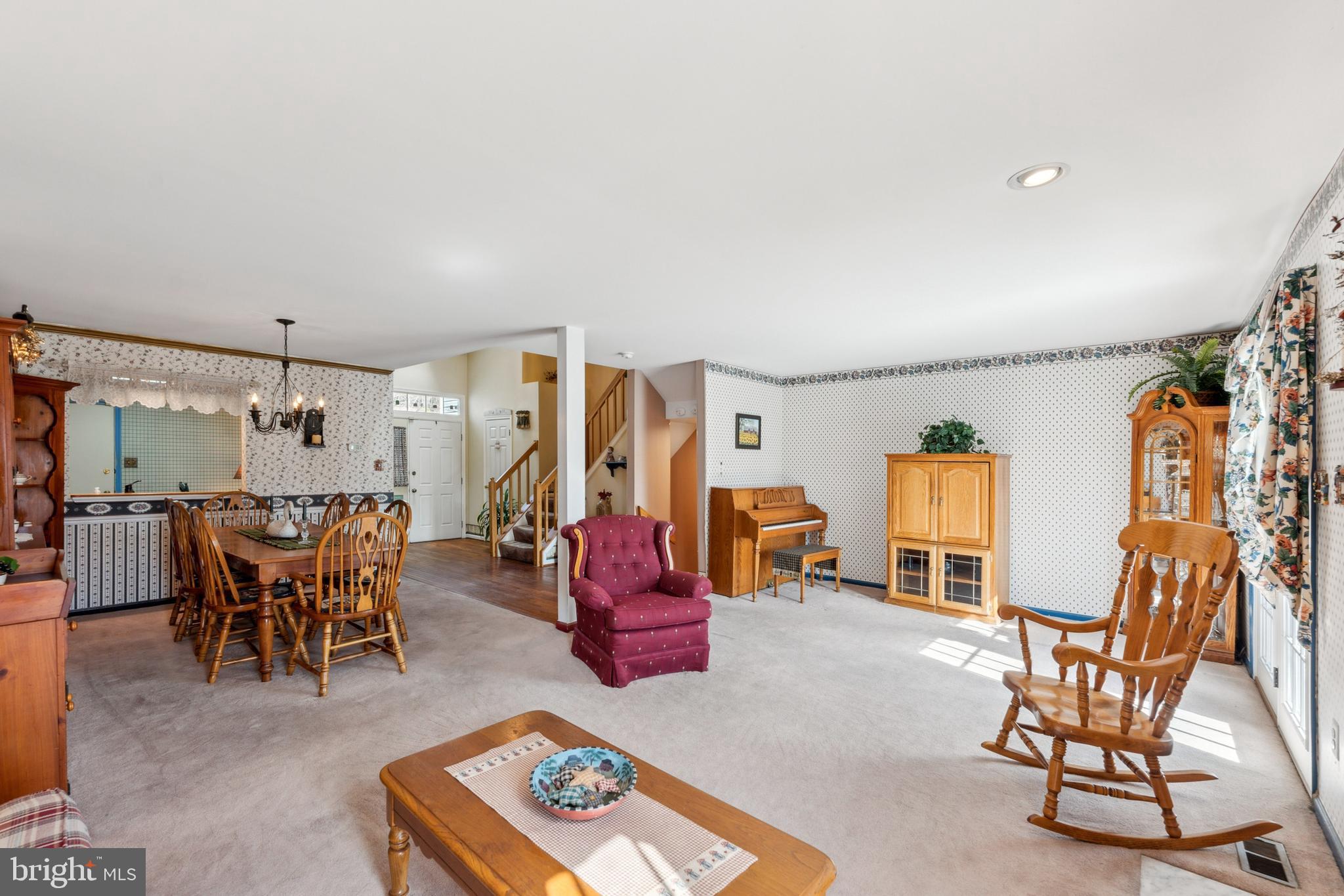 LAUREL LAKES PLAT 5 - Residential