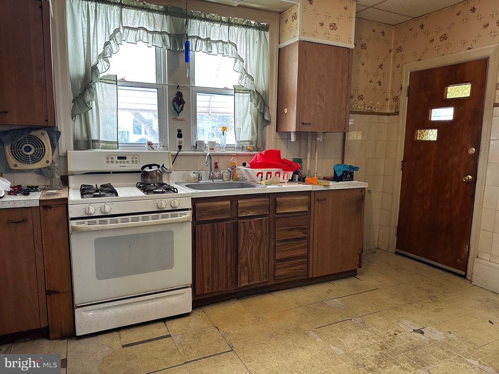 Photo of - 400-402 Walter Street, PHILADELPHIA, PA 19111 (MLS # PAPH2582756)