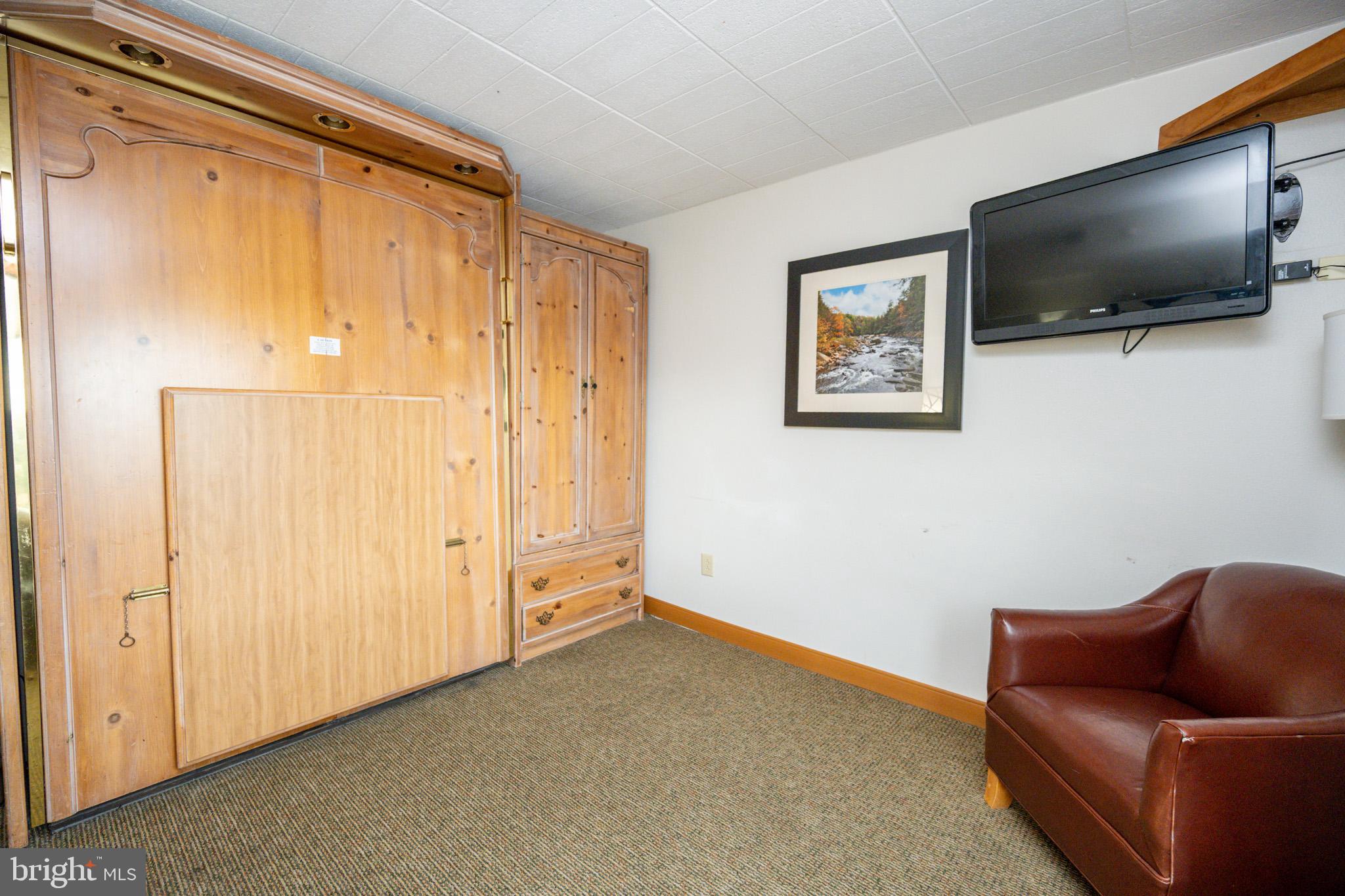 WISP HOTEL - Residential