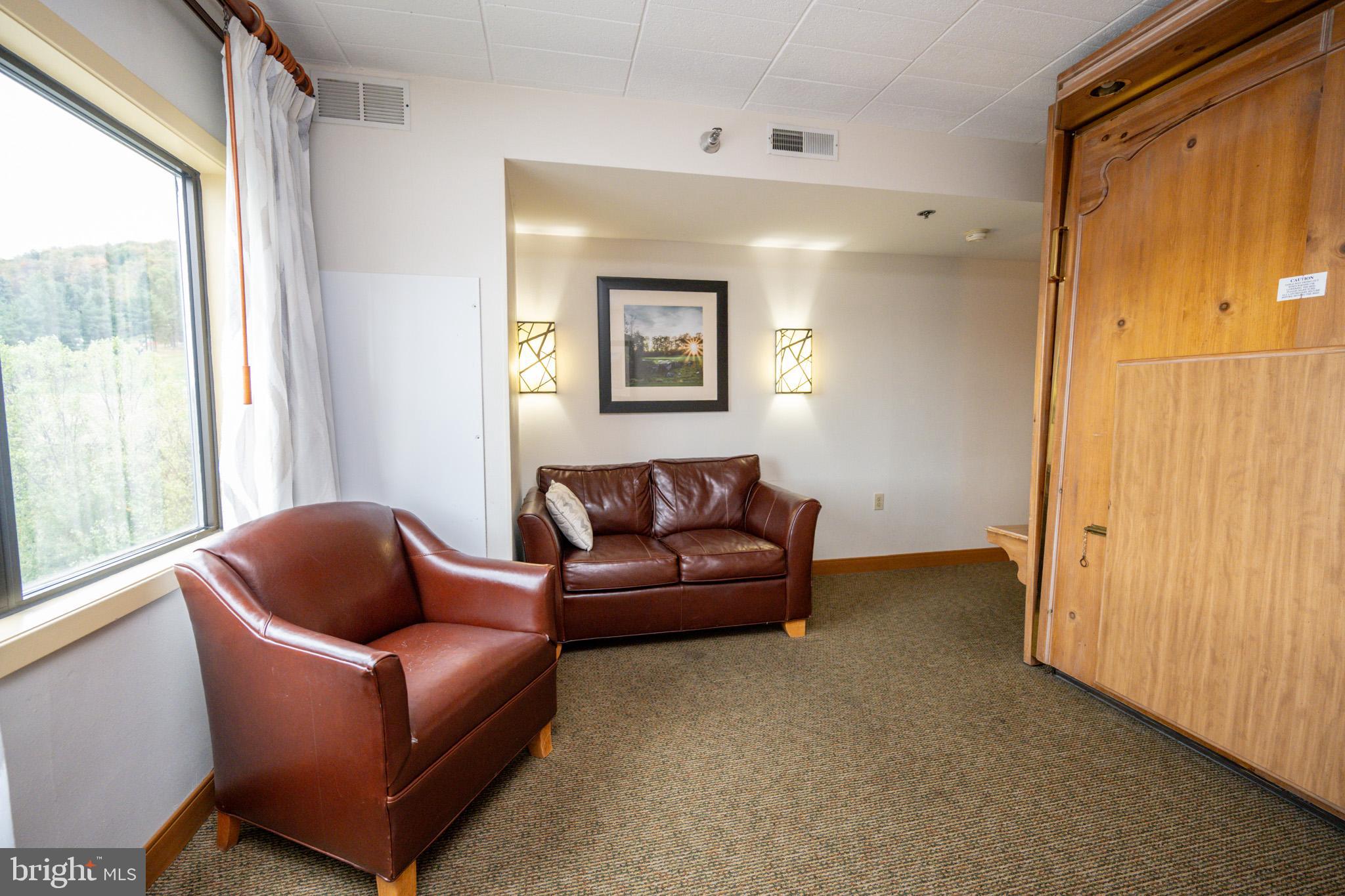 WISP HOTEL - Residential