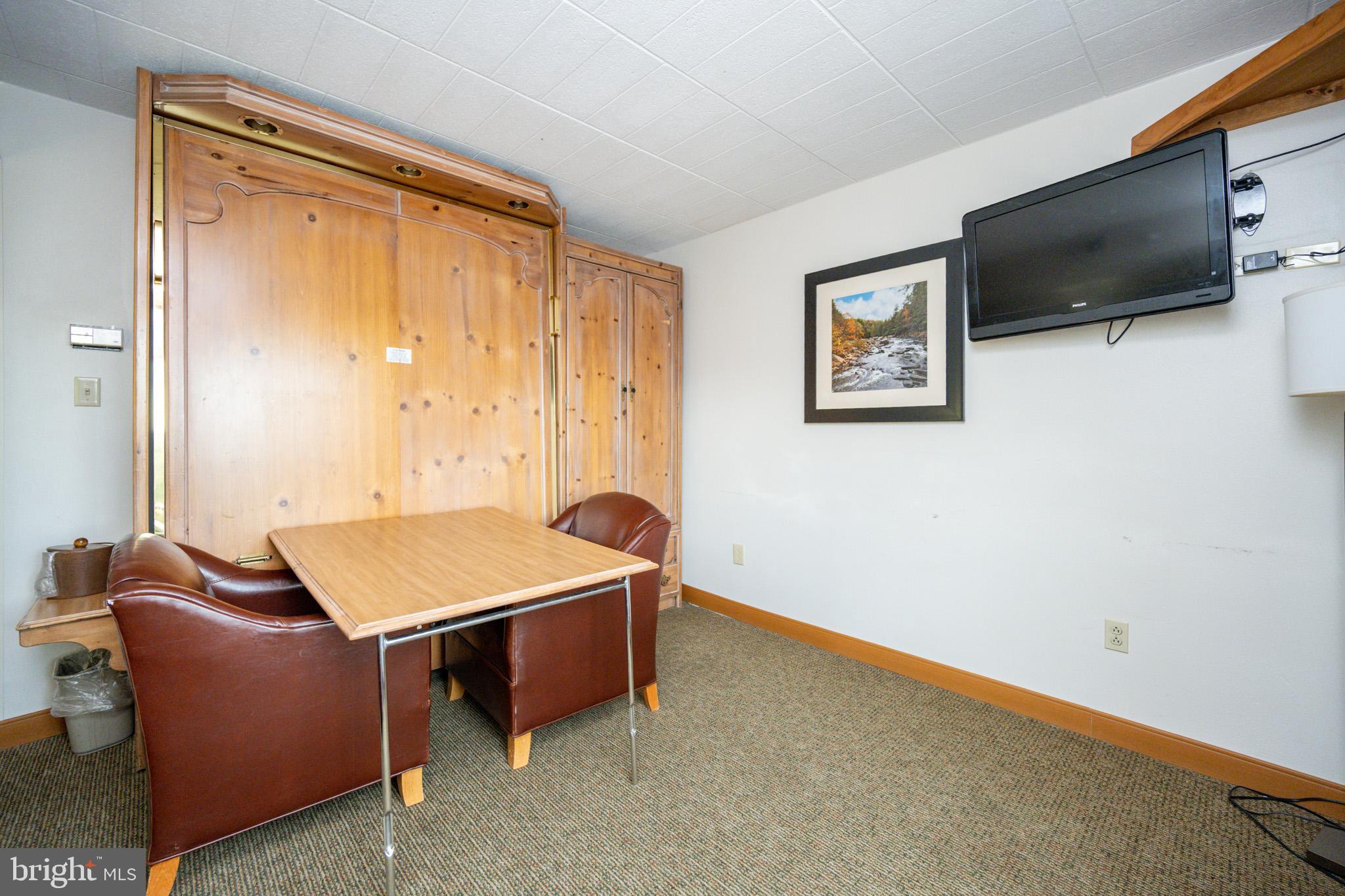 WISP HOTEL - Residential