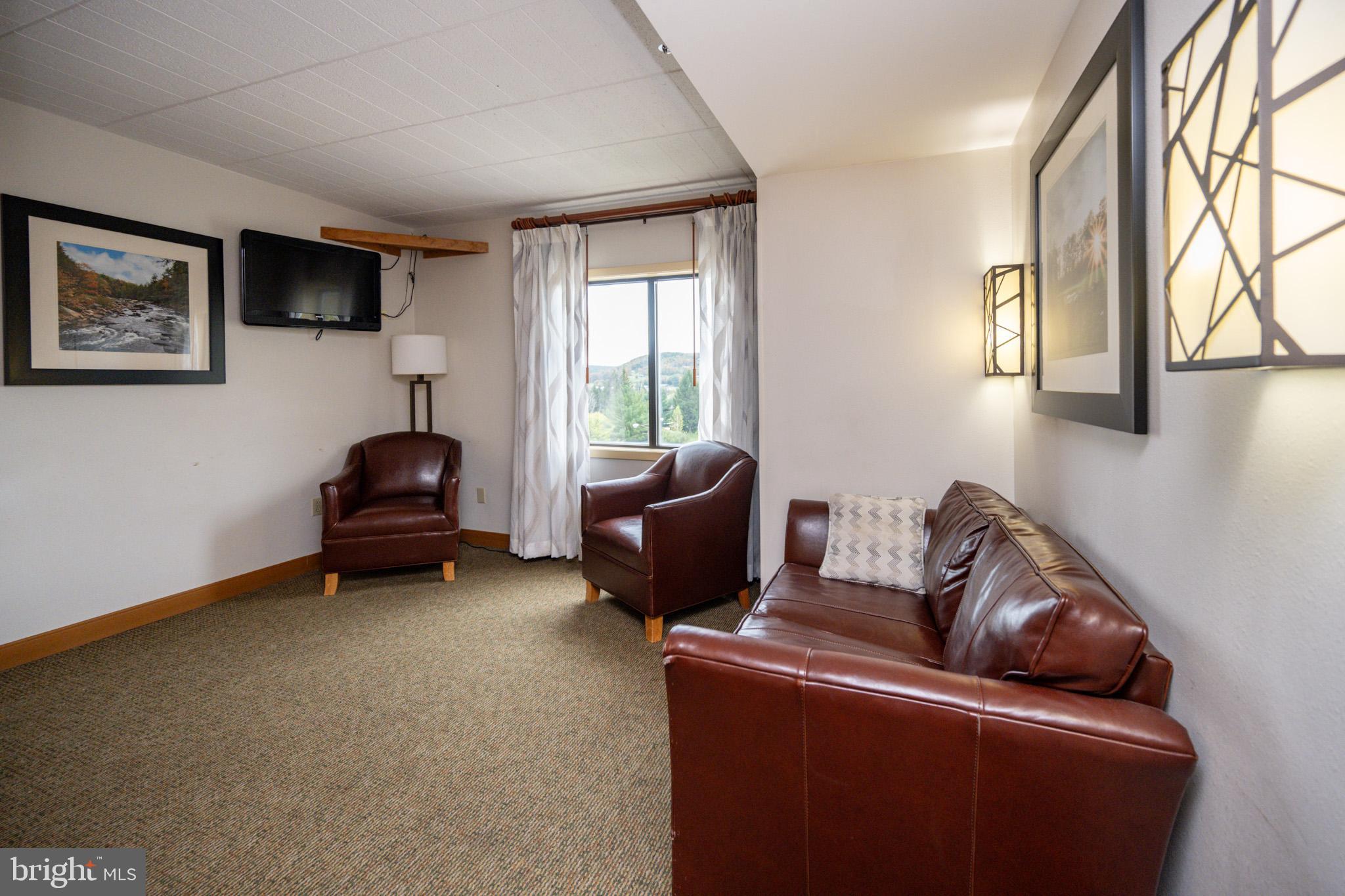 WISP HOTEL - Residential