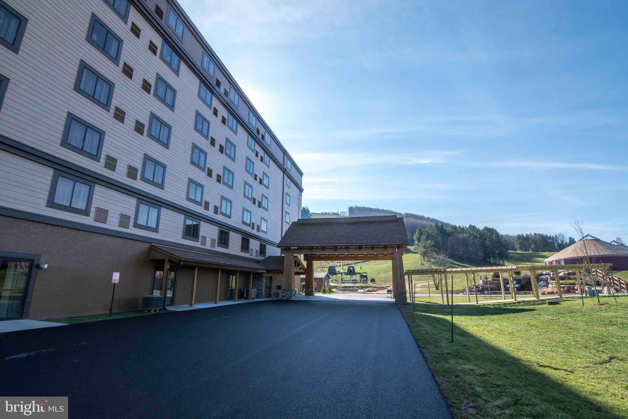 WISP HOTEL - Residential