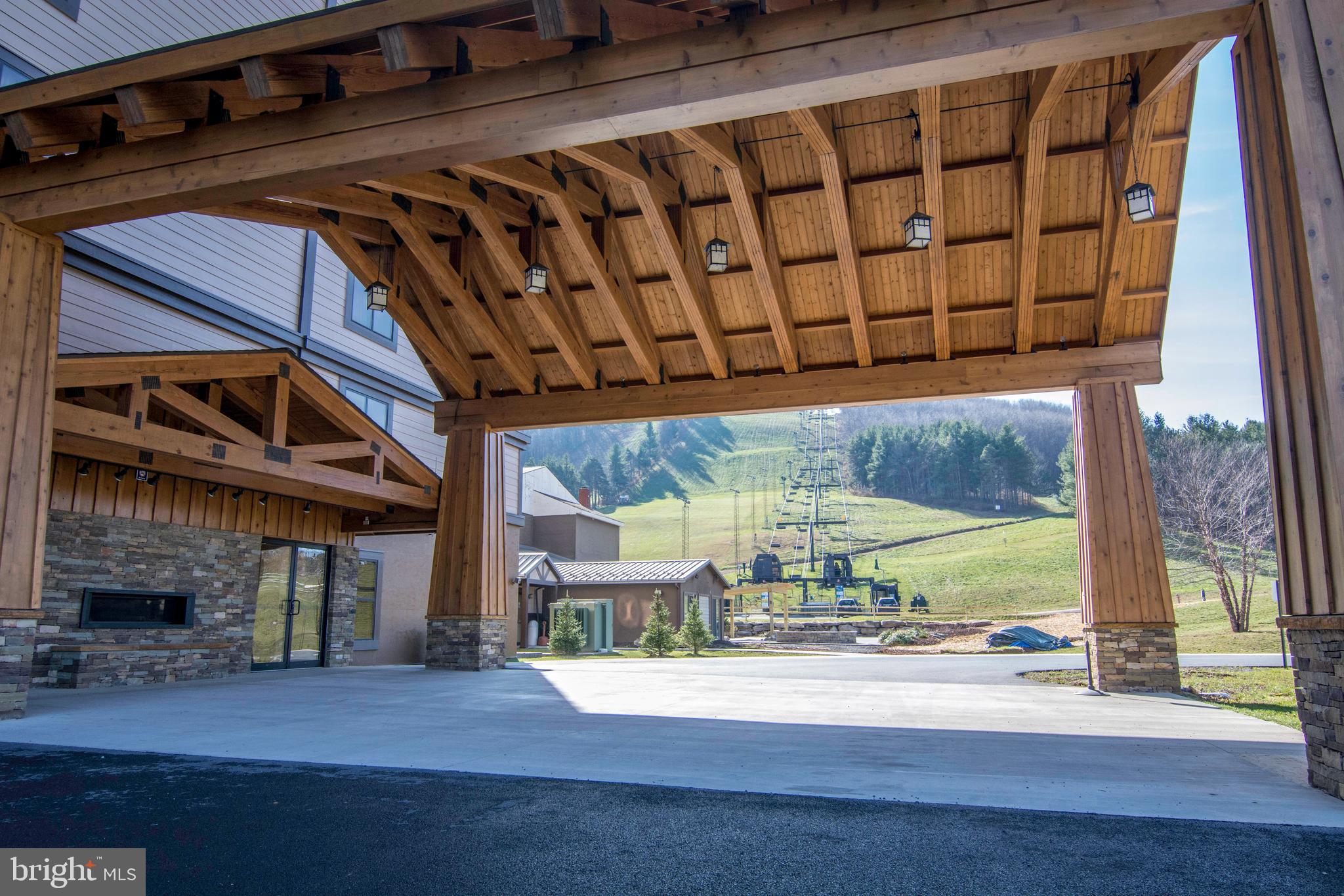 WISP HOTEL - Residential