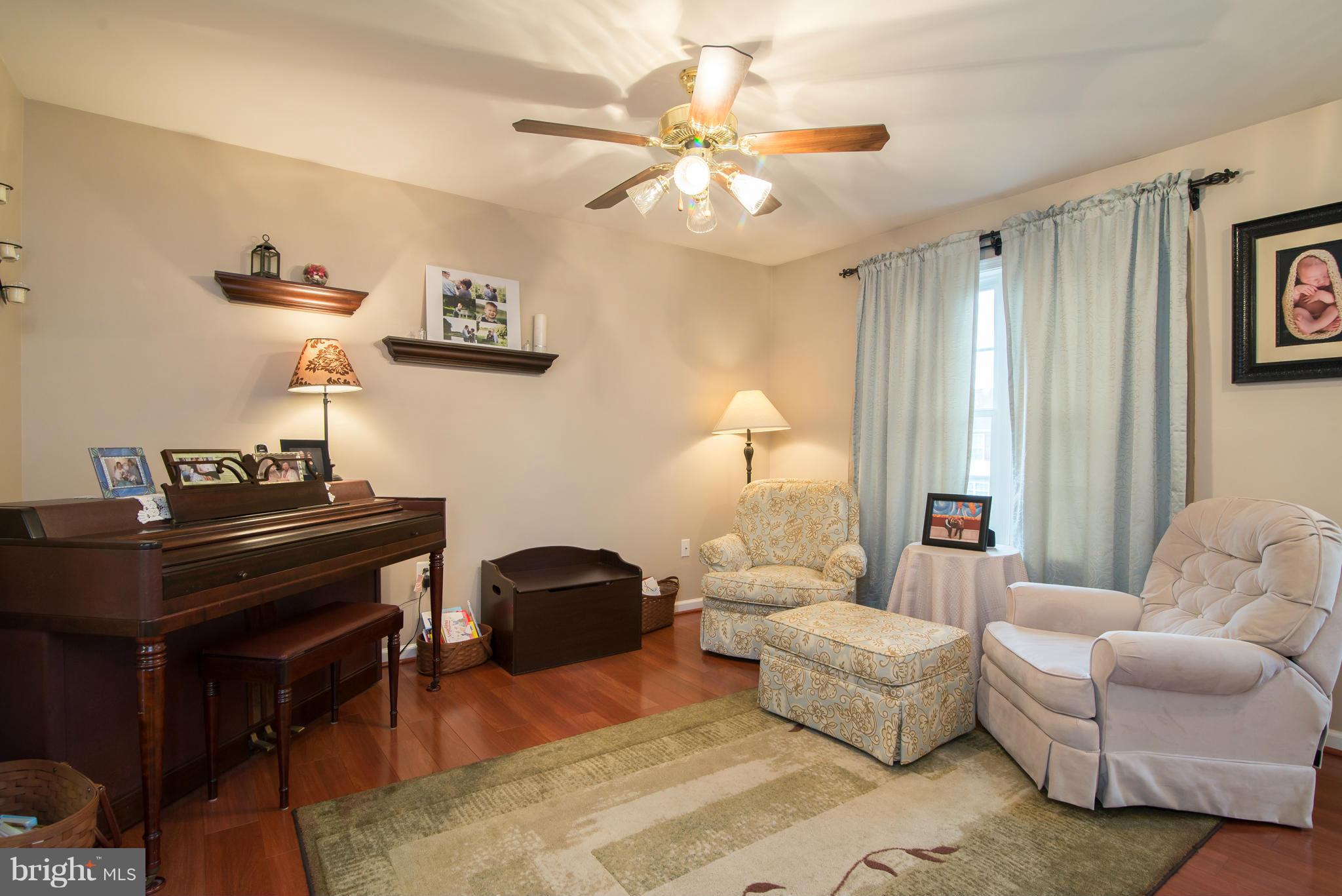 INWOOD MEADOWS - Residential