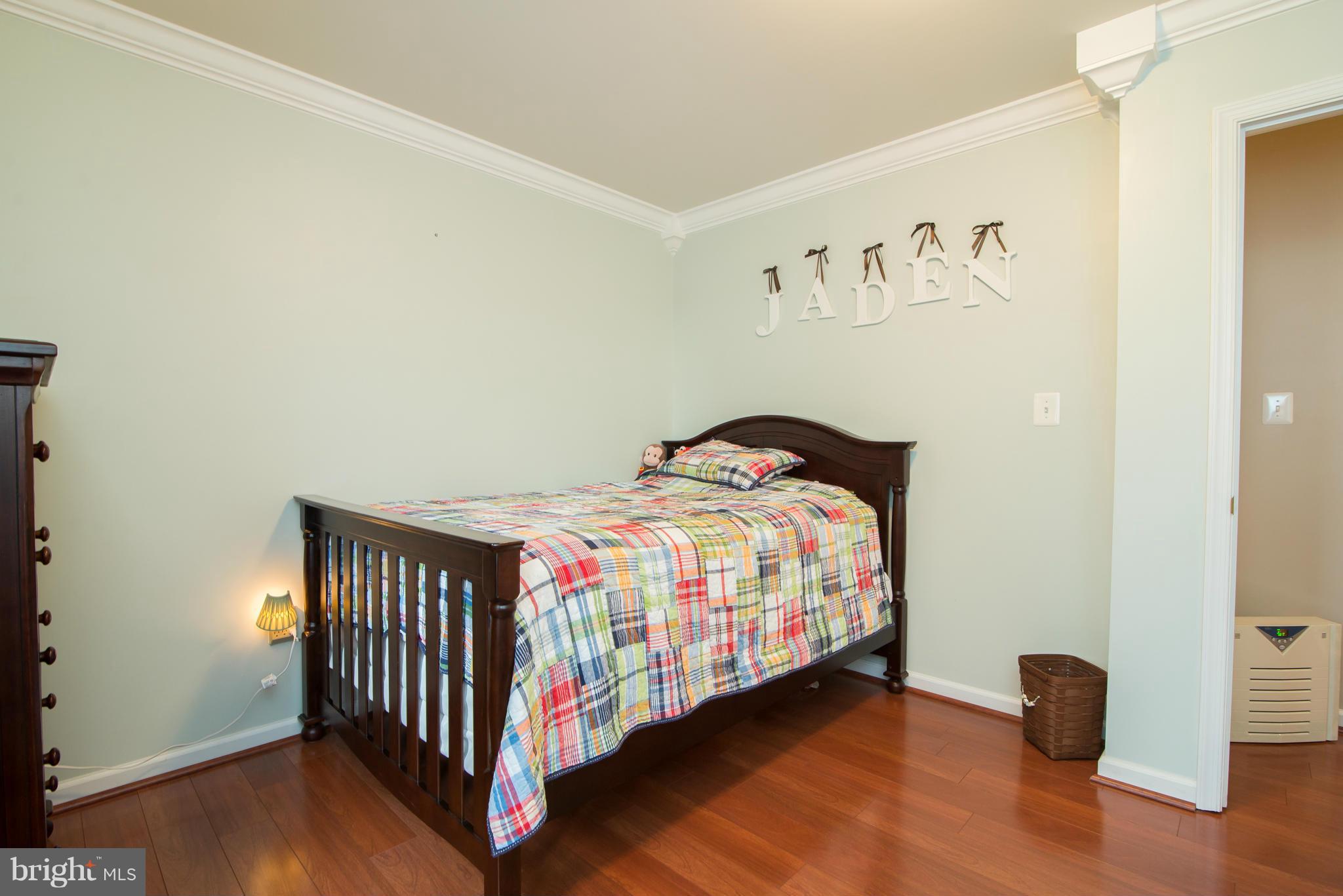 INWOOD MEADOWS - Residential