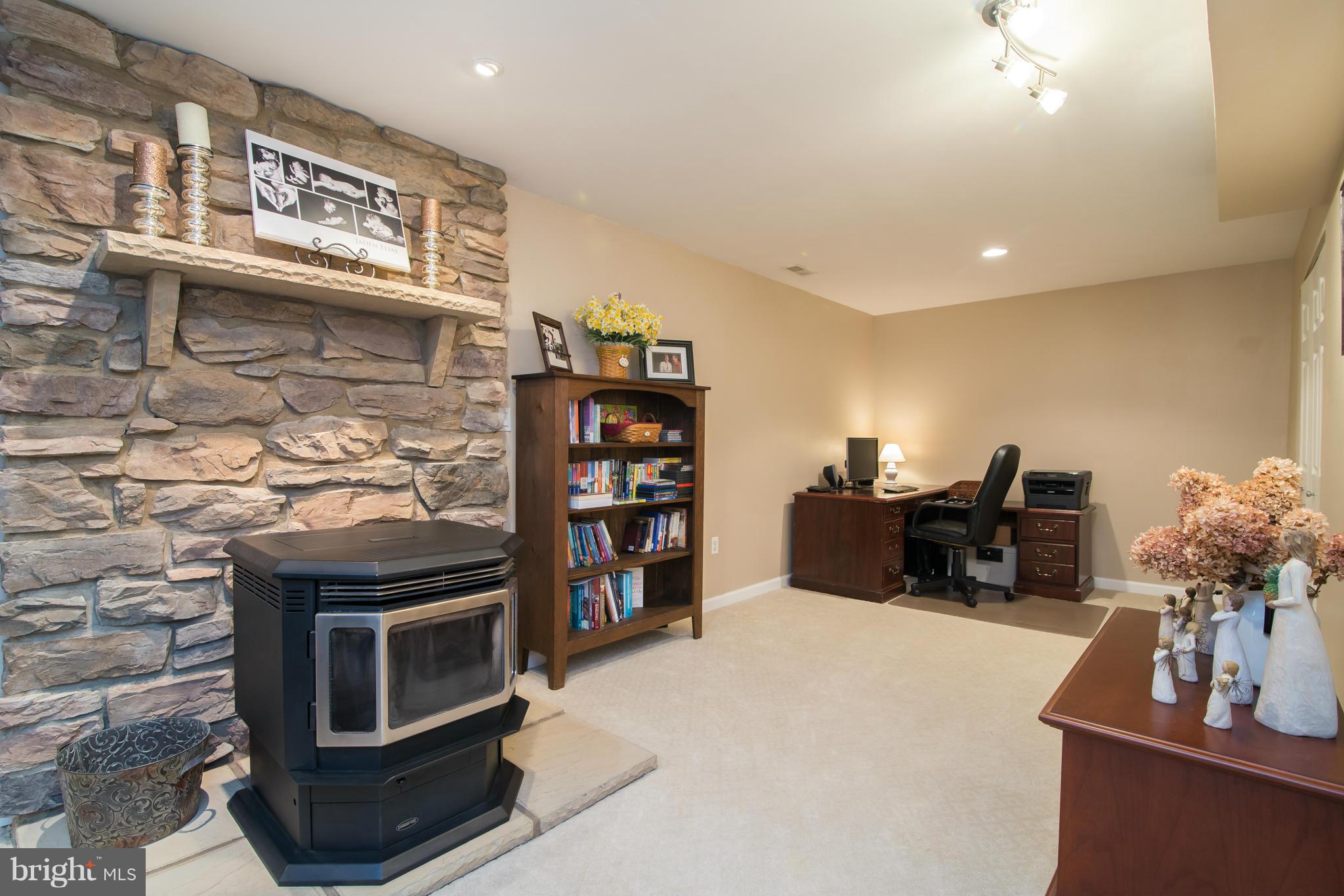 INWOOD MEADOWS - Residential