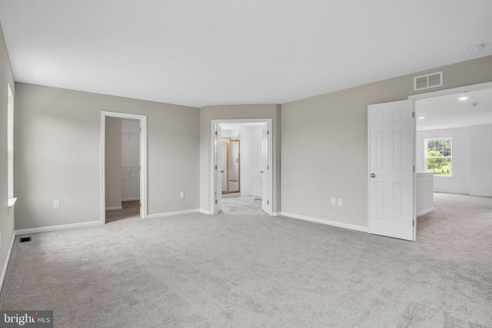 FIELDSTONE CREST - Residential