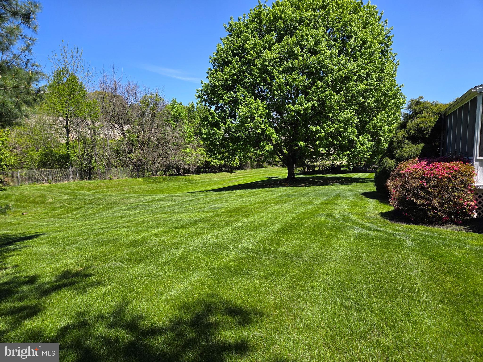 2019 LINCOLN COURT