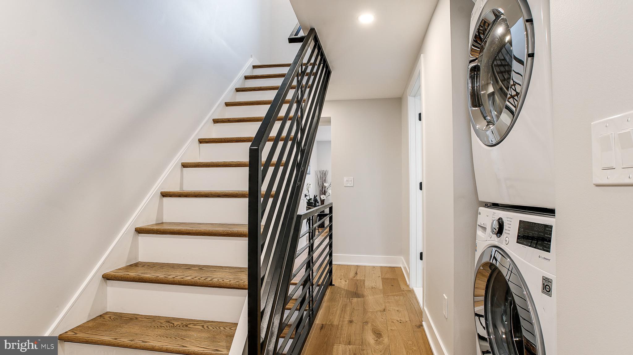 PASSYUNK SQUARE - Residential