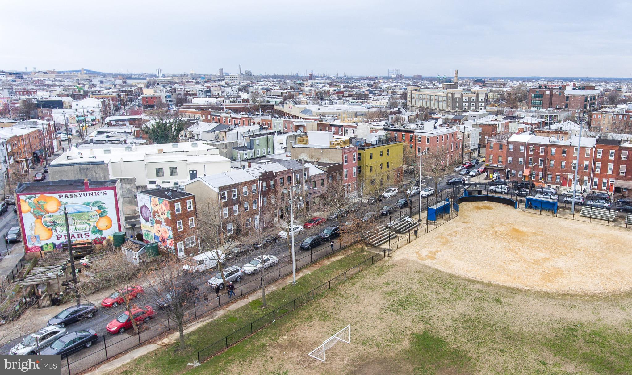 PASSYUNK SQUARE - Residential