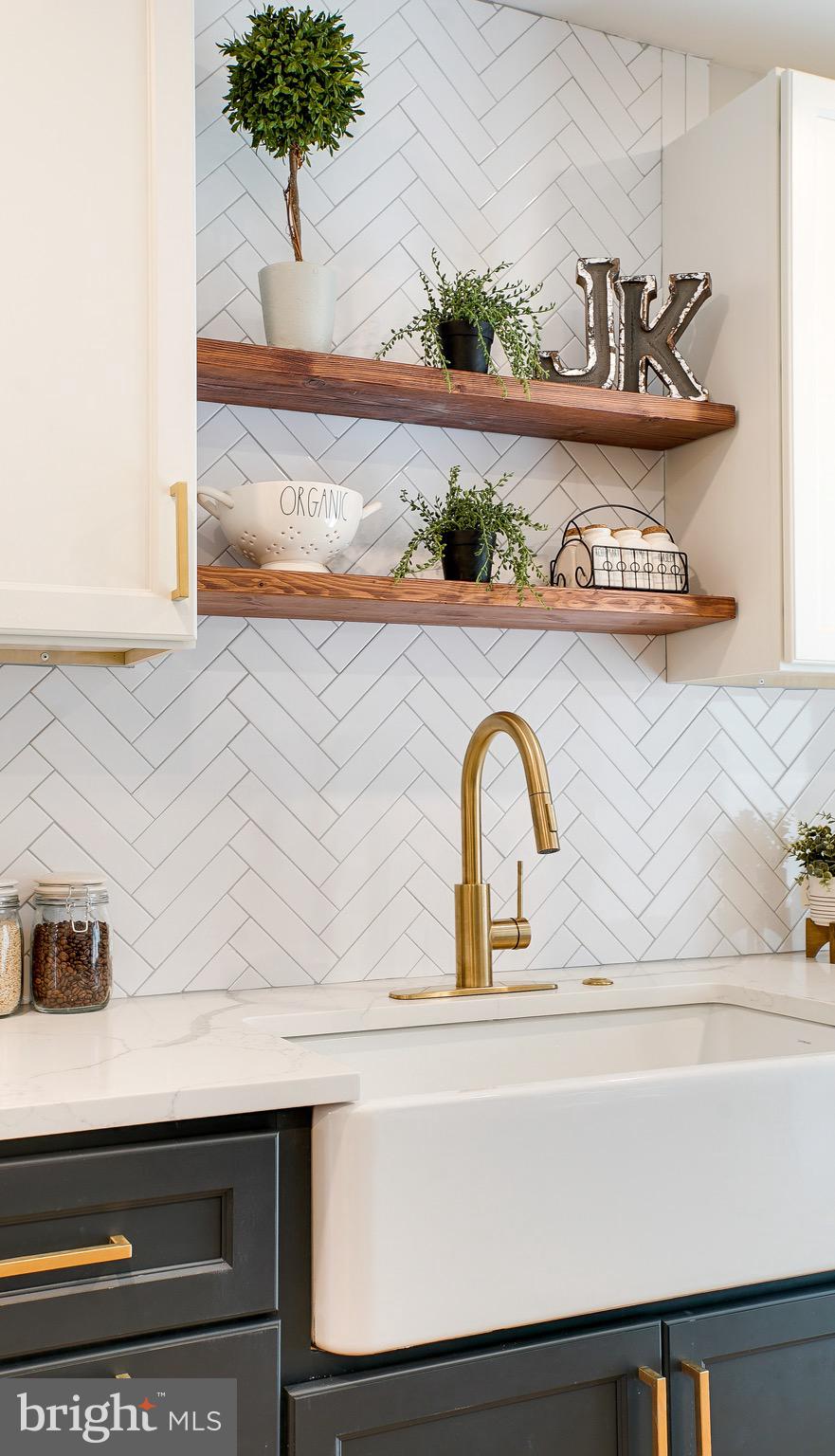 PASSYUNK SQUARE - Residential