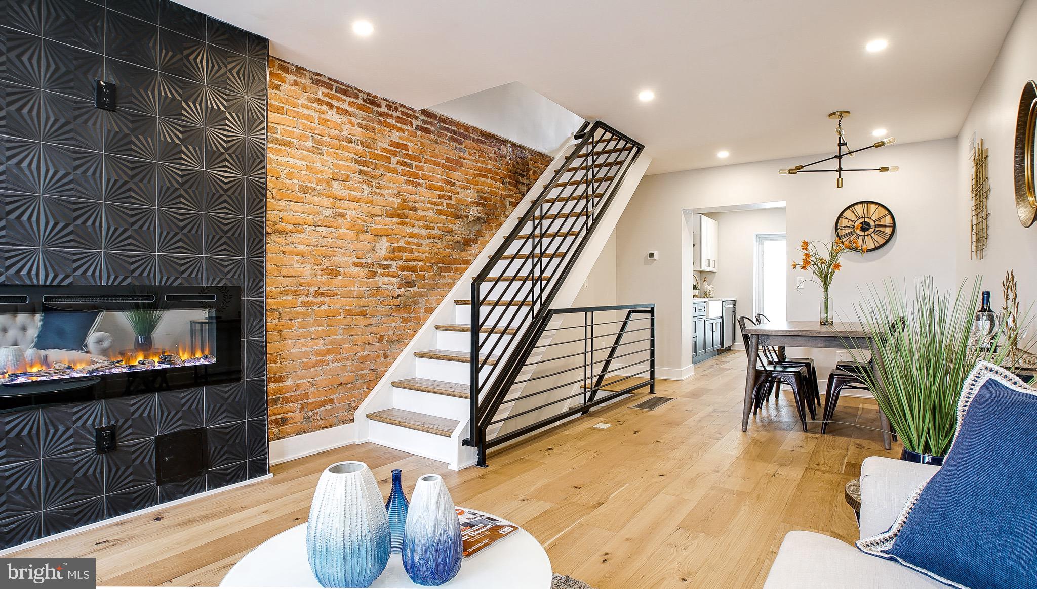 PASSYUNK SQUARE - Residential