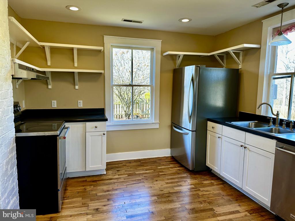 PRATTS - Residential