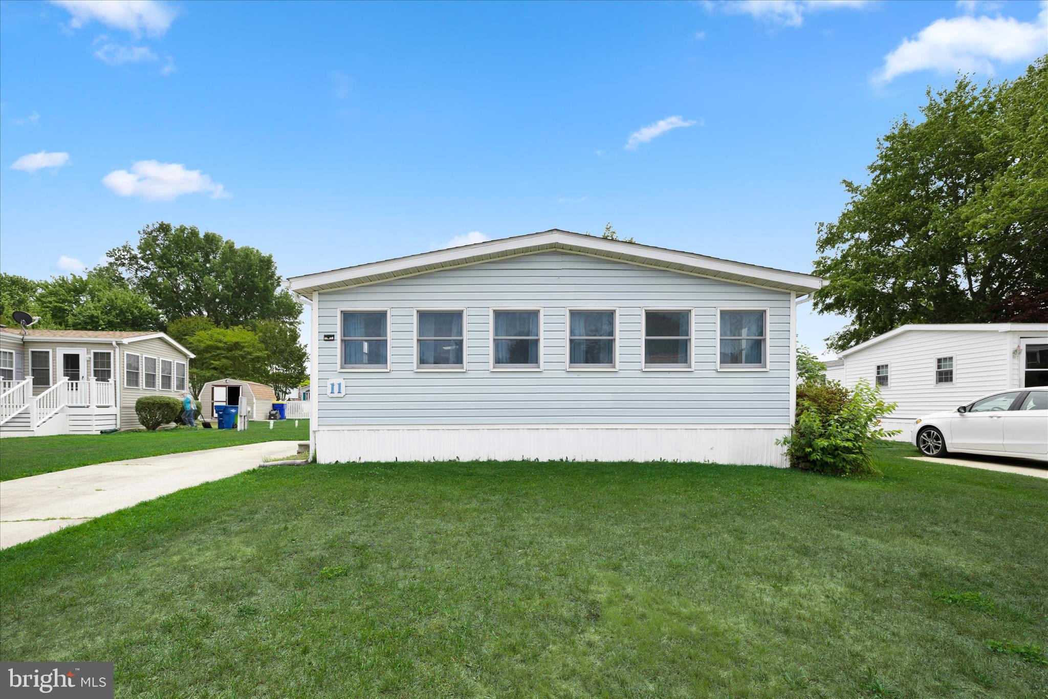 11 ANDOVER LANE 39182