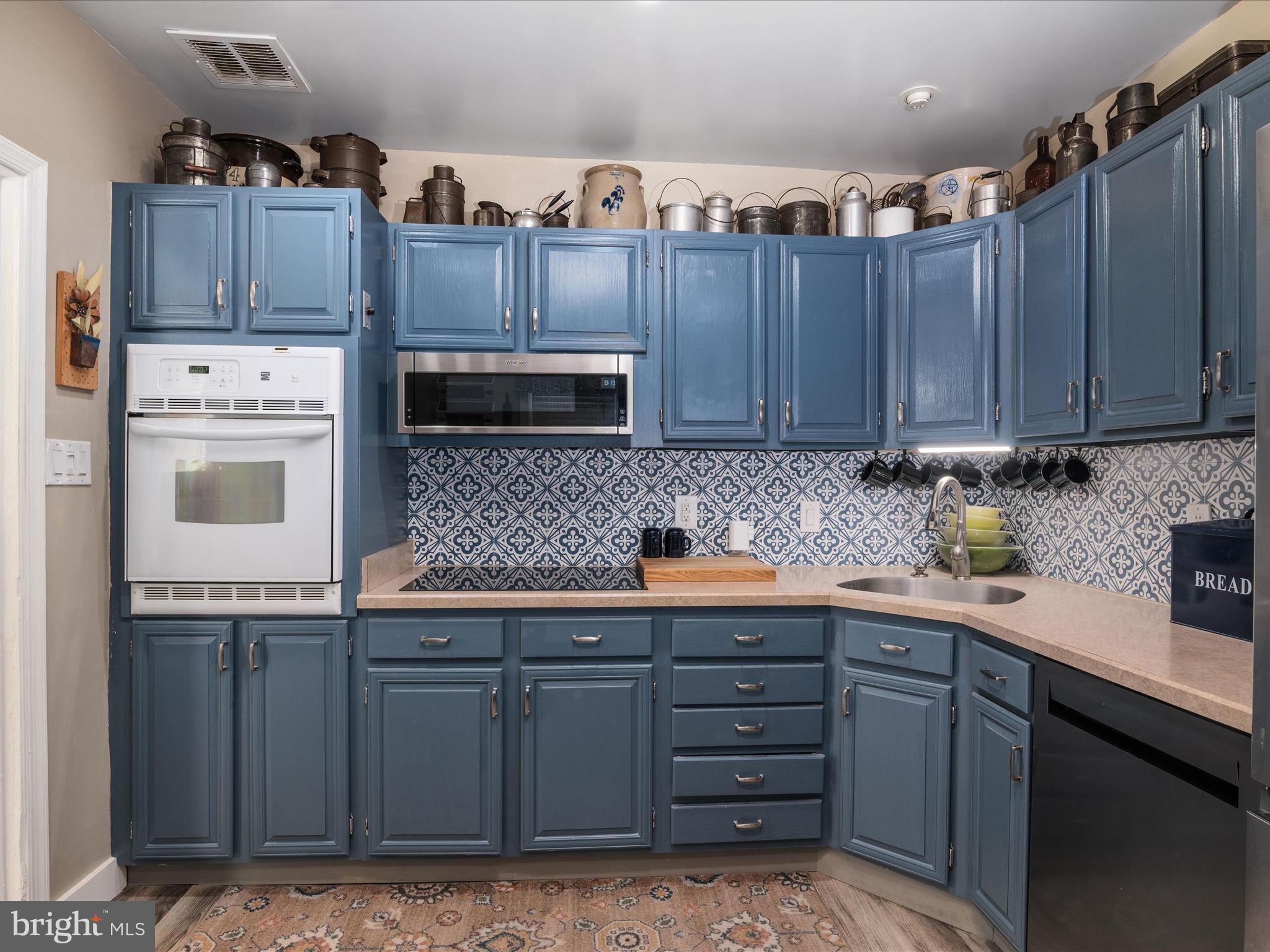 GLEN GARDENS - Residential