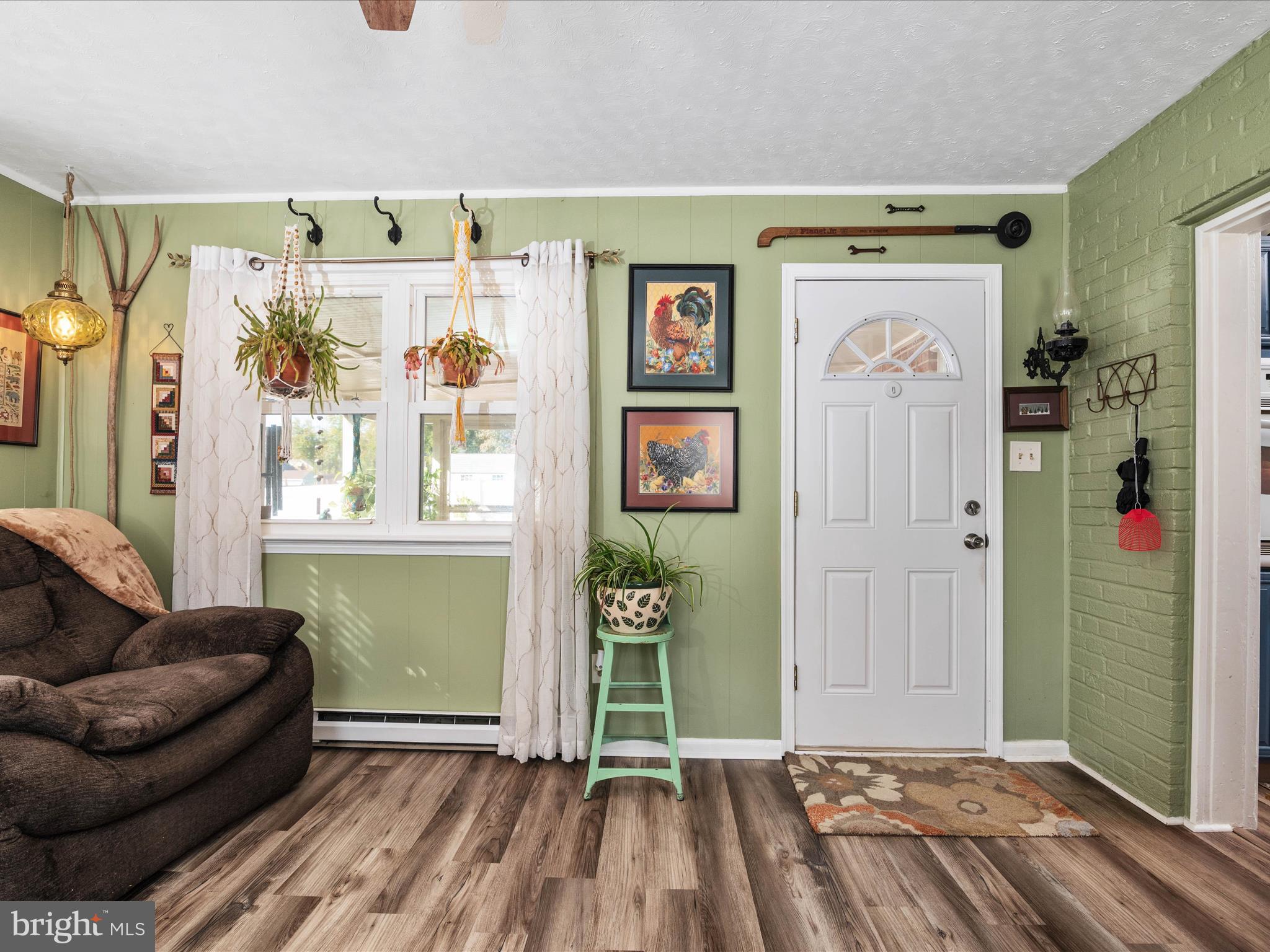 GLEN GARDENS - Residential