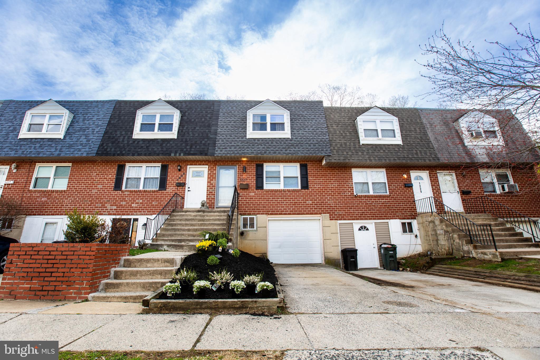 TOBY FARMS - Residential