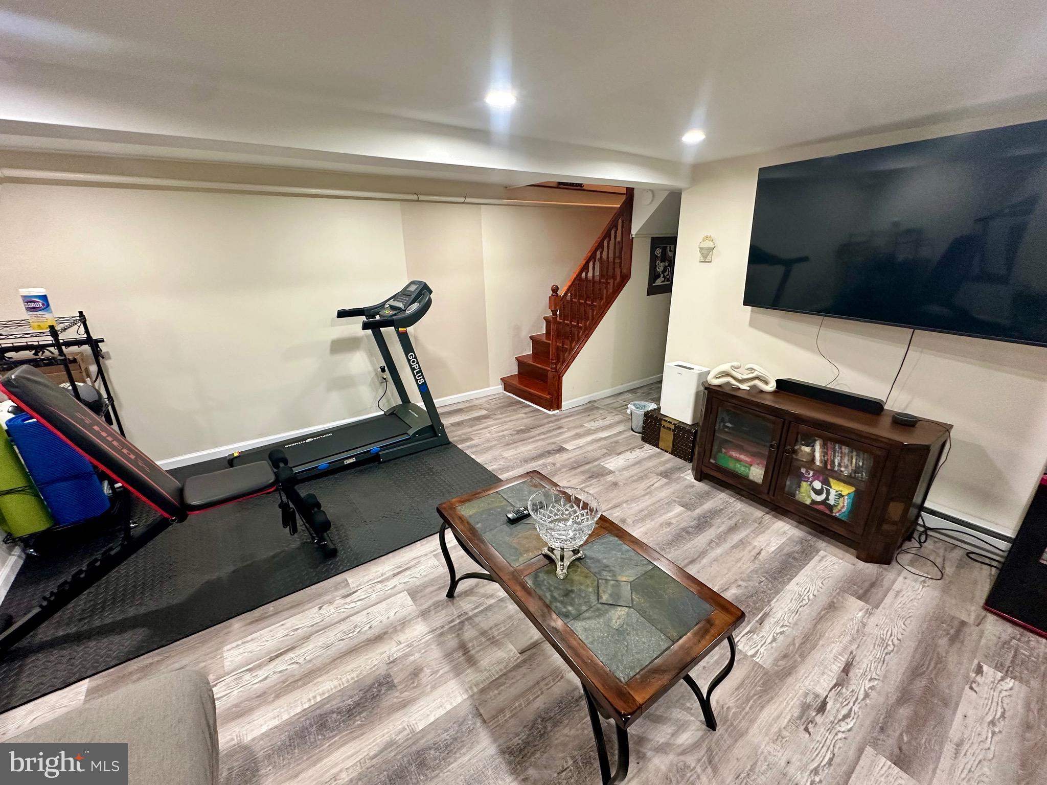 STONEHURST - Residential