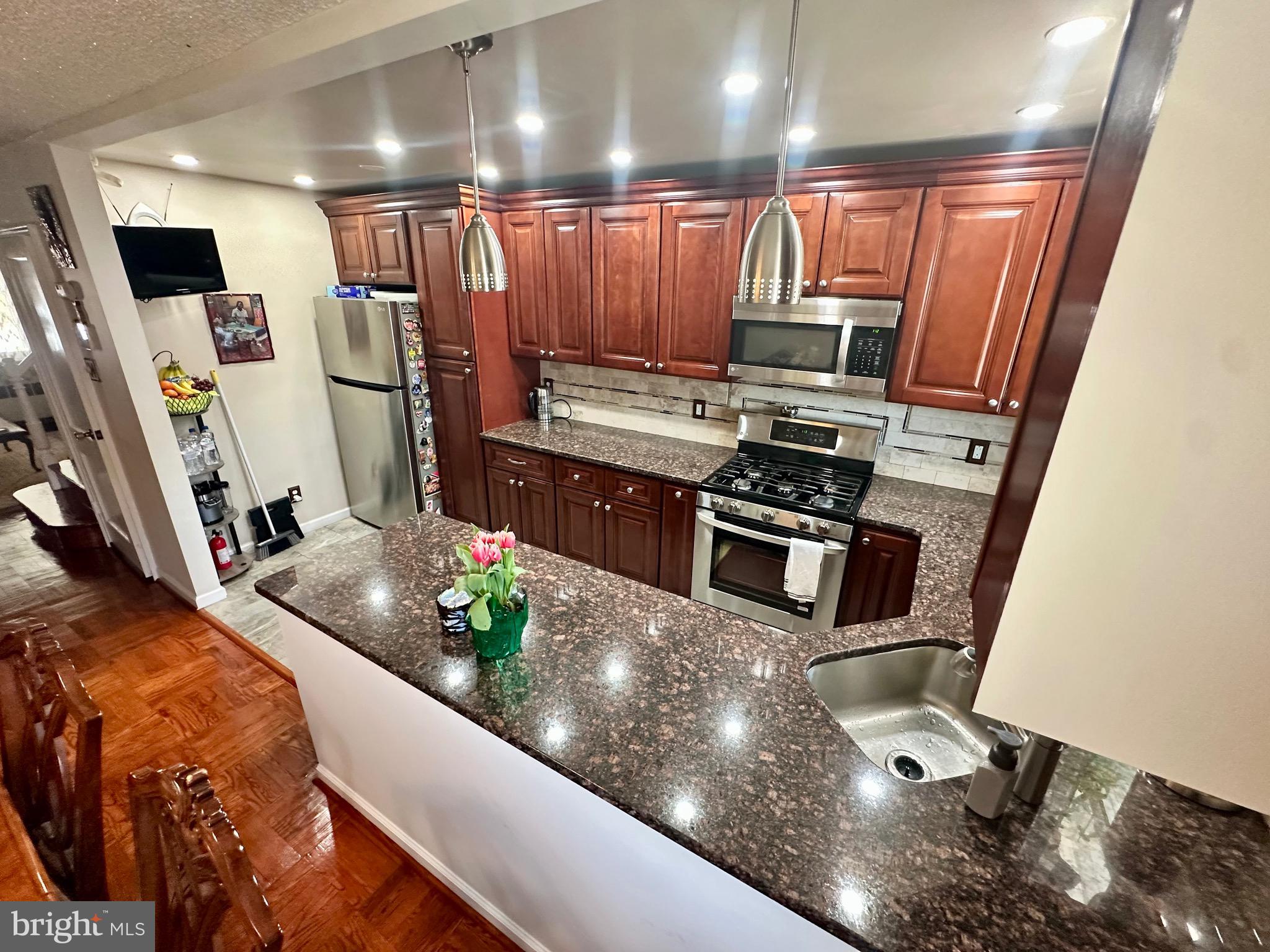 STONEHURST - Residential