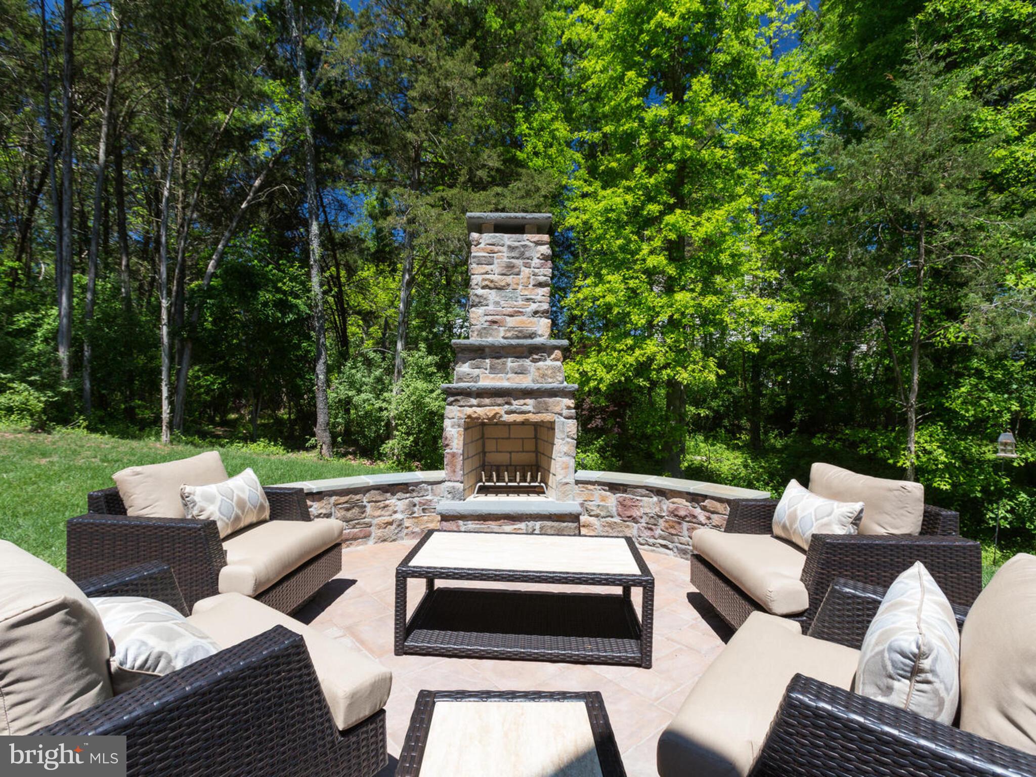 STONE RIDGE - Residential