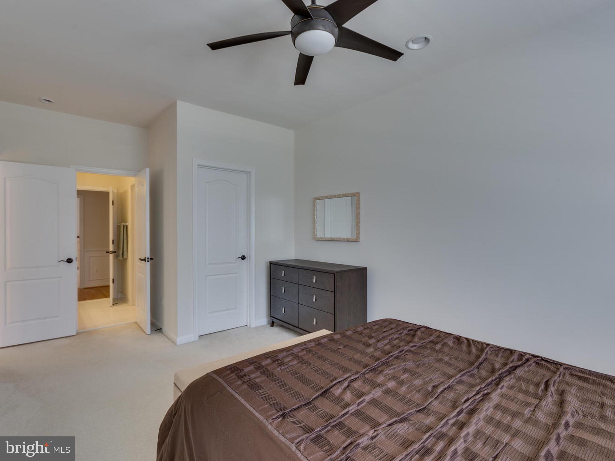 STONE RIDGE - Residential