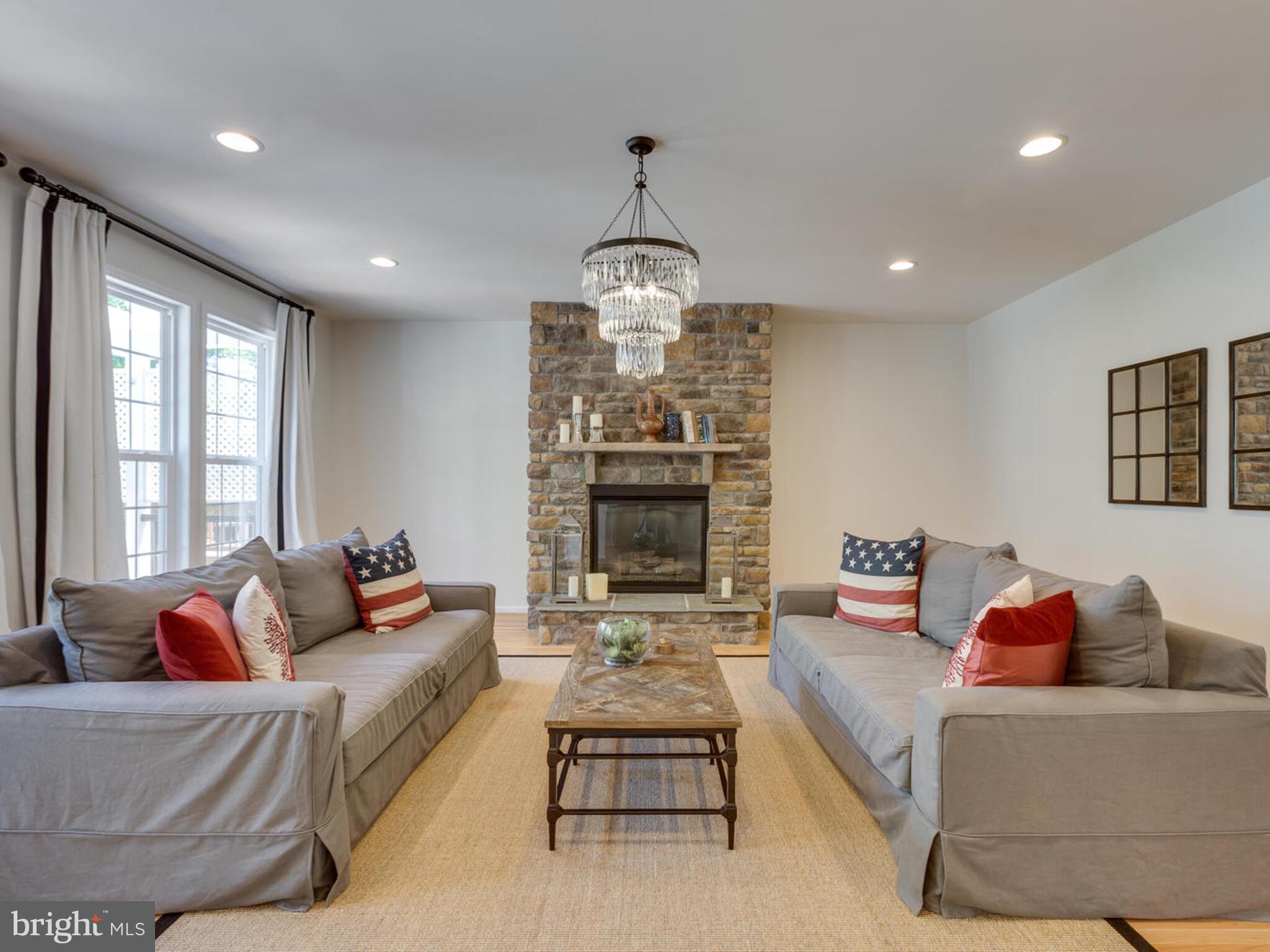 STONE RIDGE - Residential