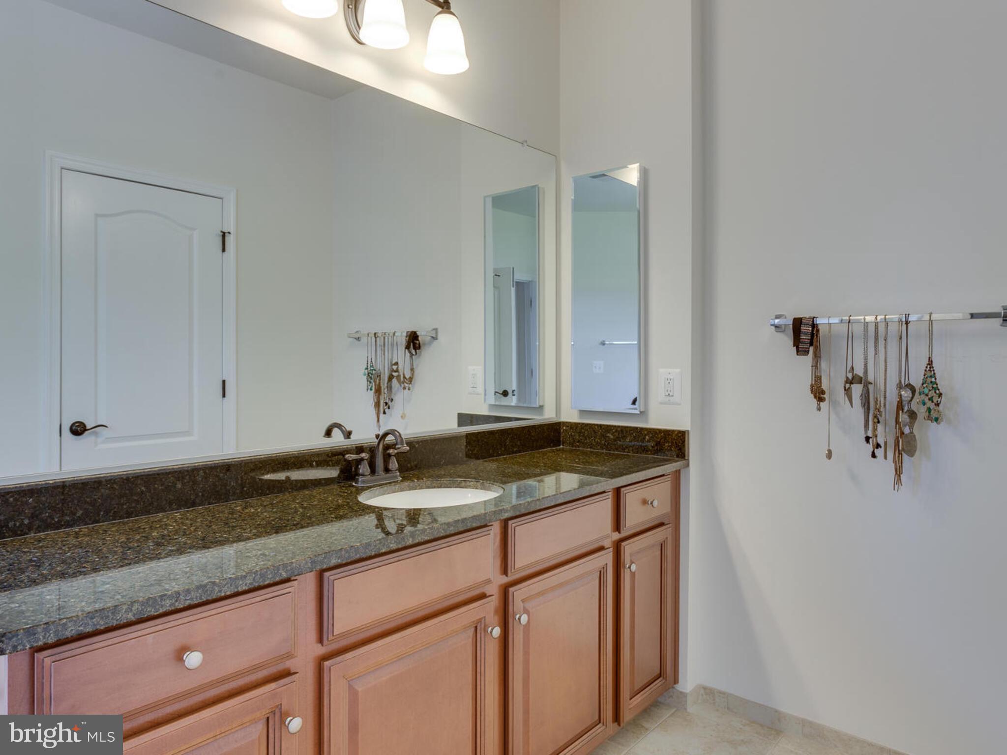 STONE RIDGE - Residential