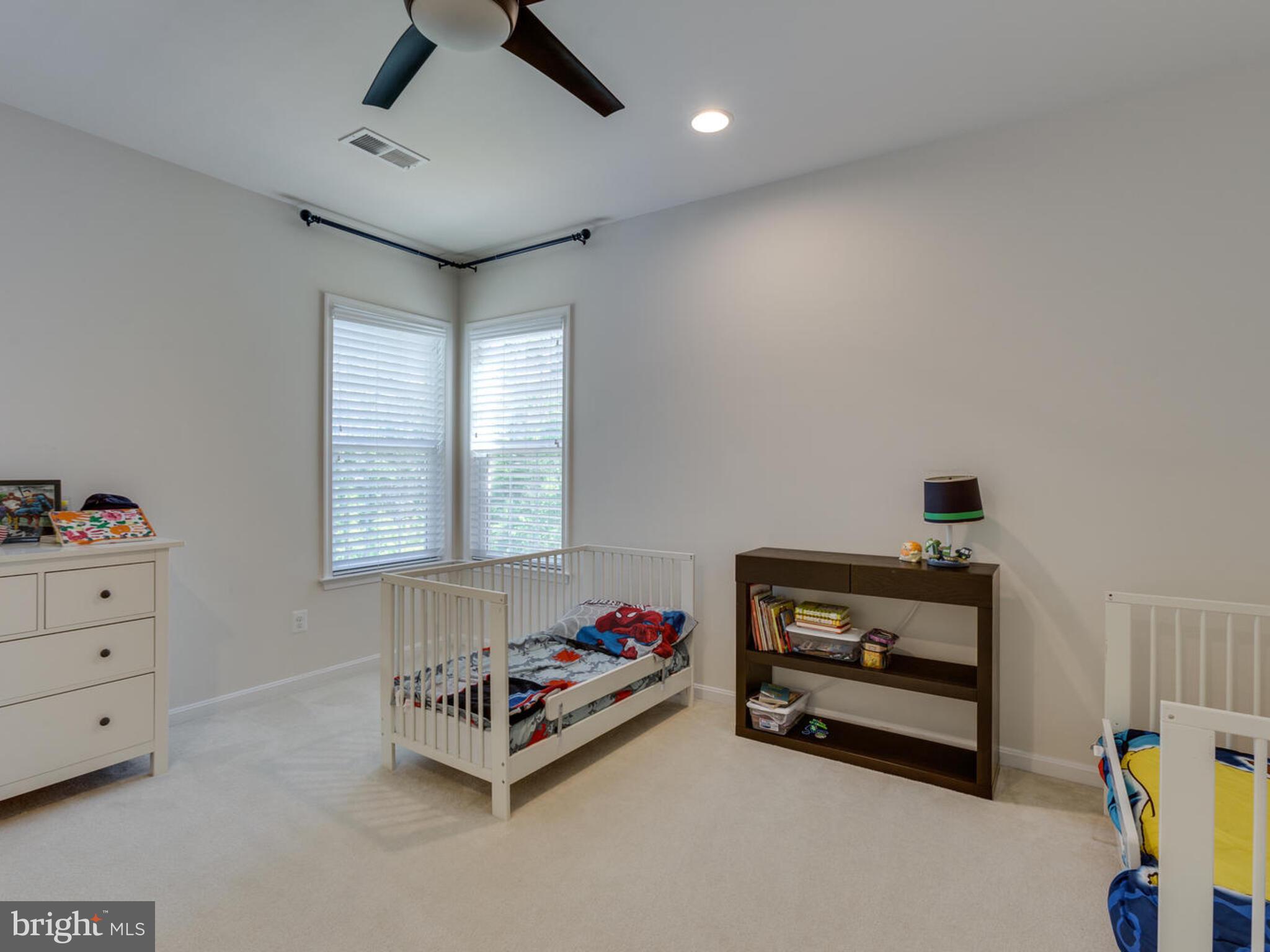 STONE RIDGE - Residential