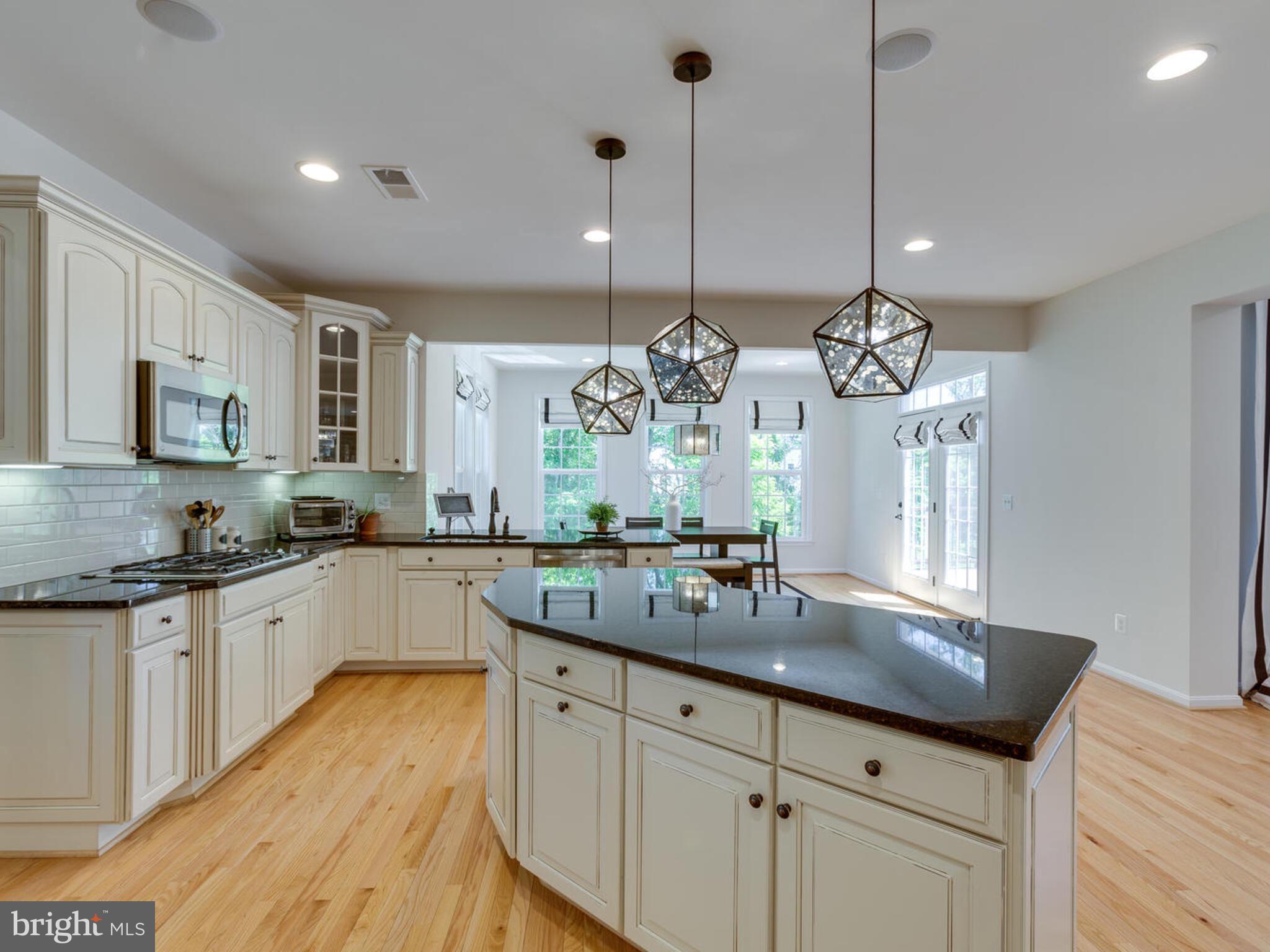 STONE RIDGE - Residential