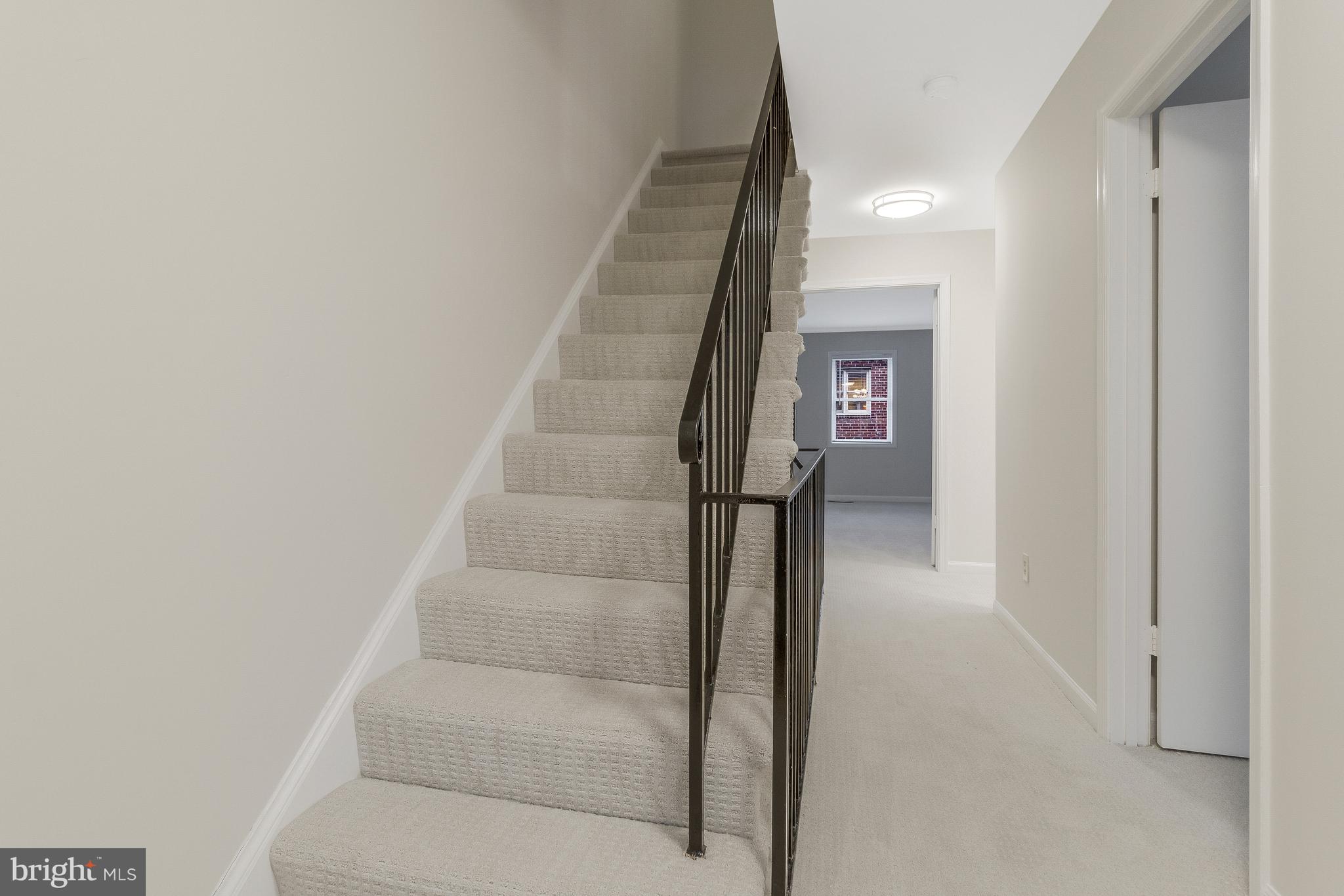 OLD BALLSTON TOWN - Residential Lease