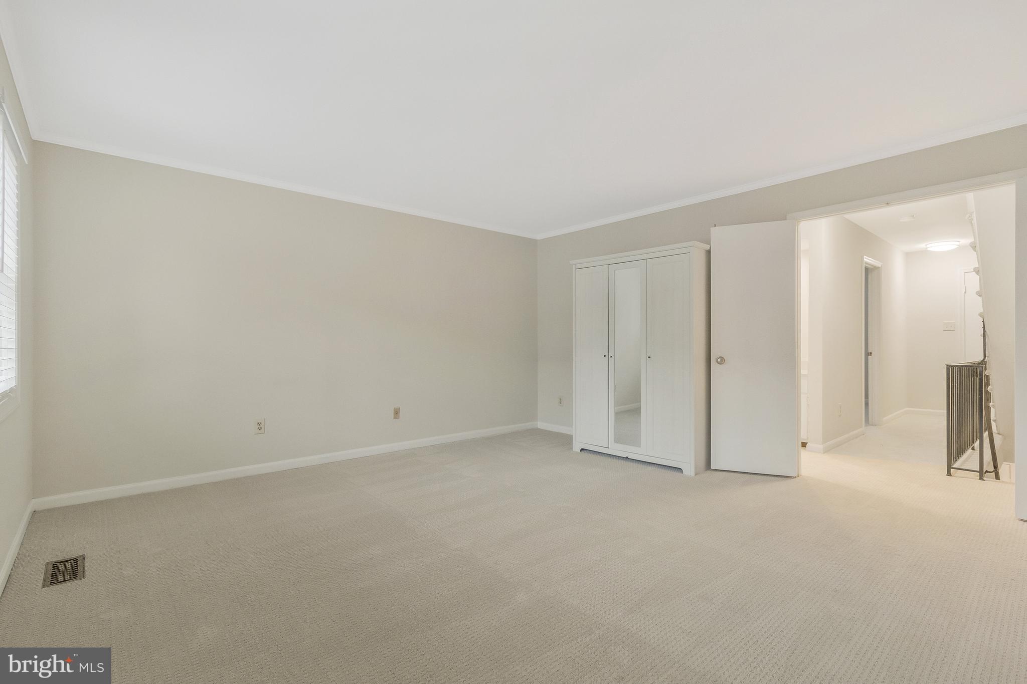 OLD BALLSTON TOWN - Residential Lease