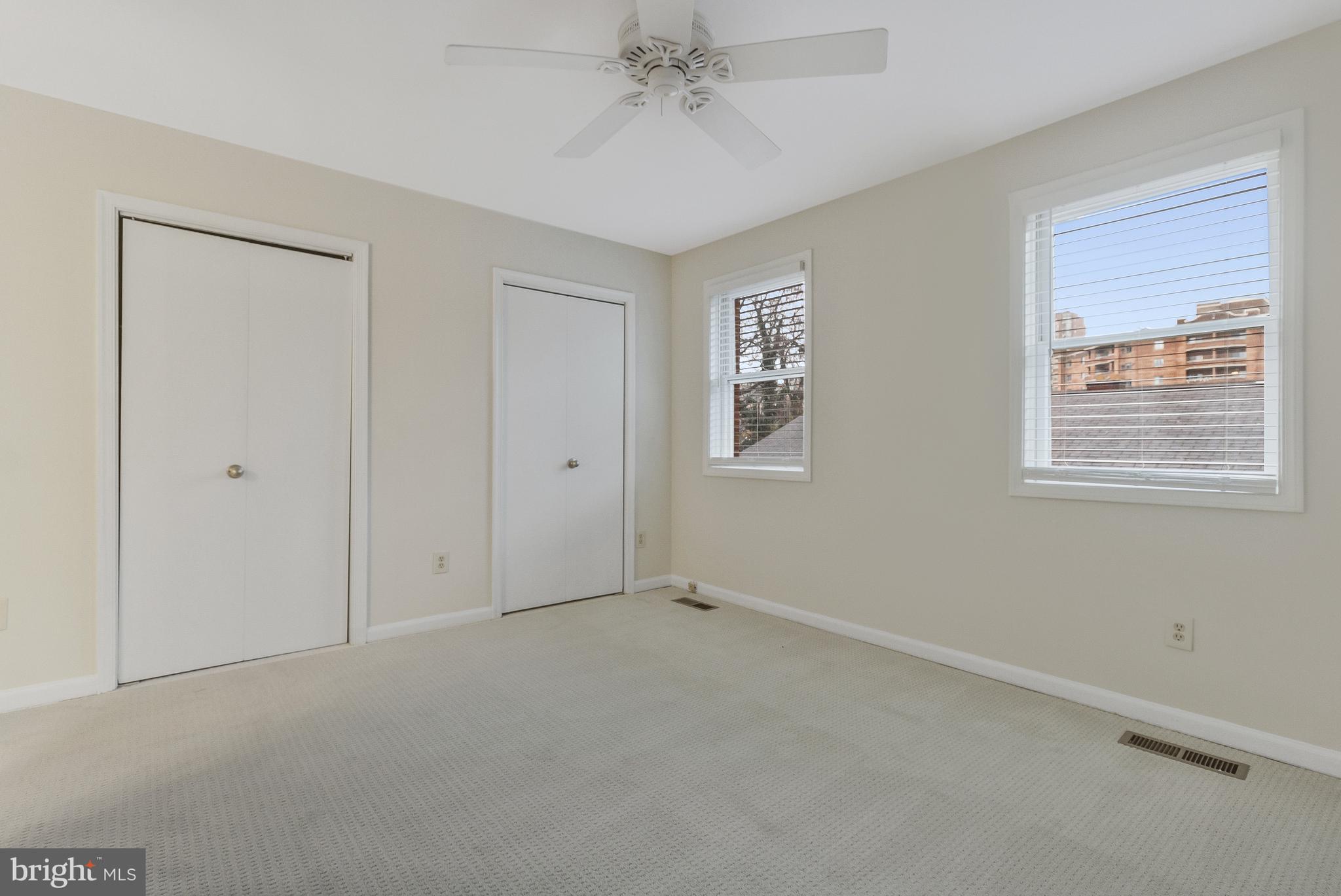 OLD BALLSTON TOWN - Residential Lease