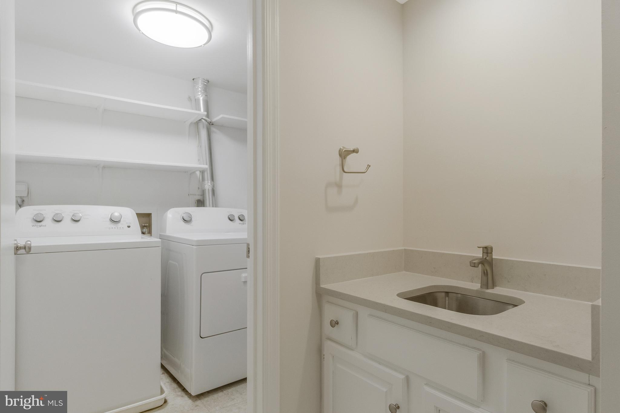 OLD BALLSTON TOWN - Residential Lease