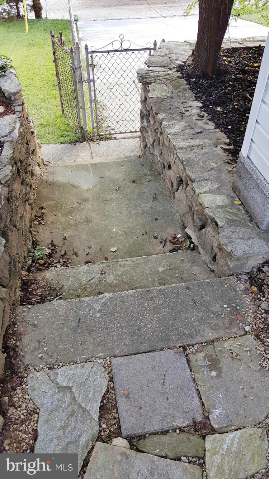 RIDGELEIGH - Residential