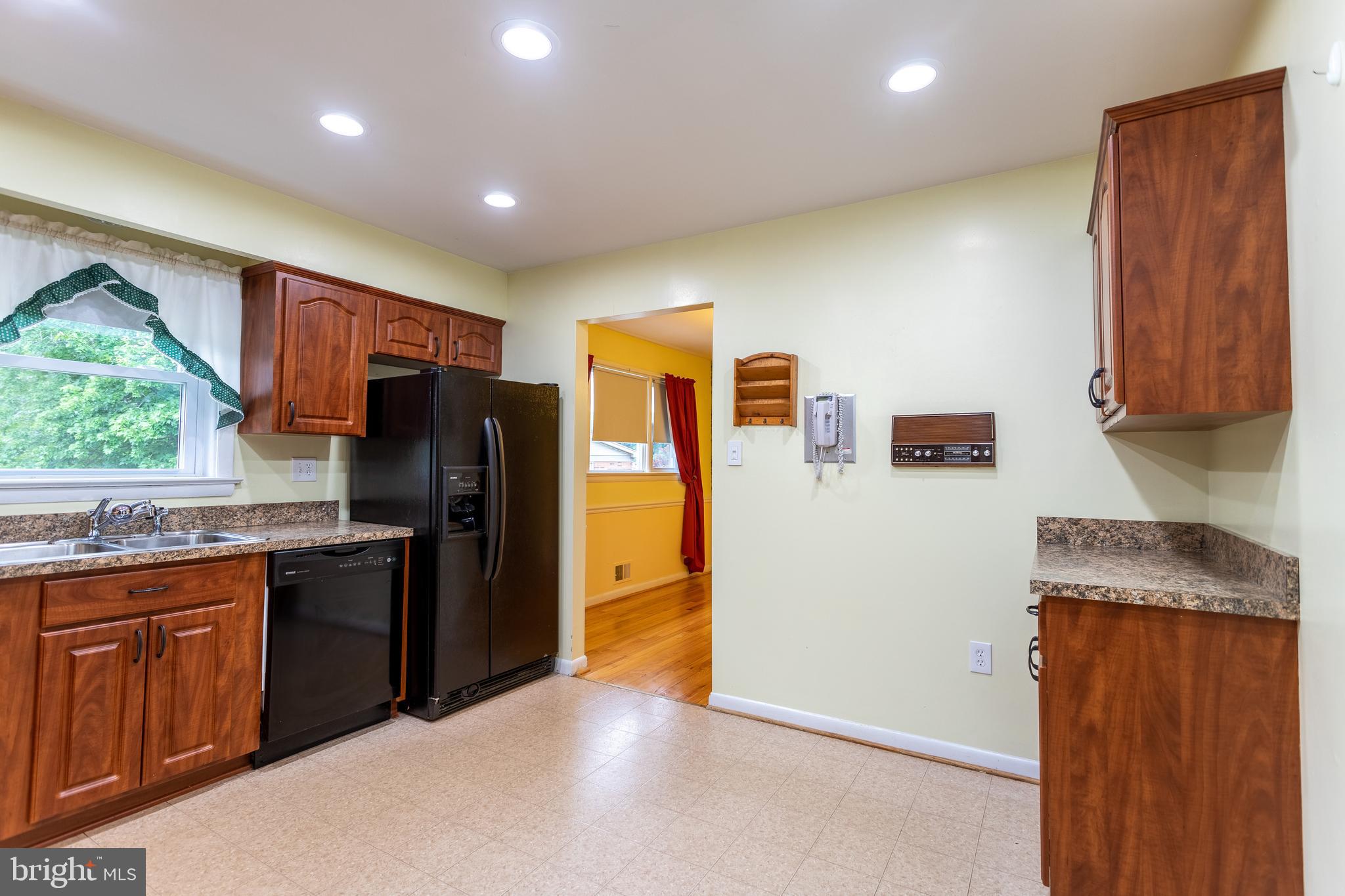 MARY-CATHERINE ESTATES - Residential