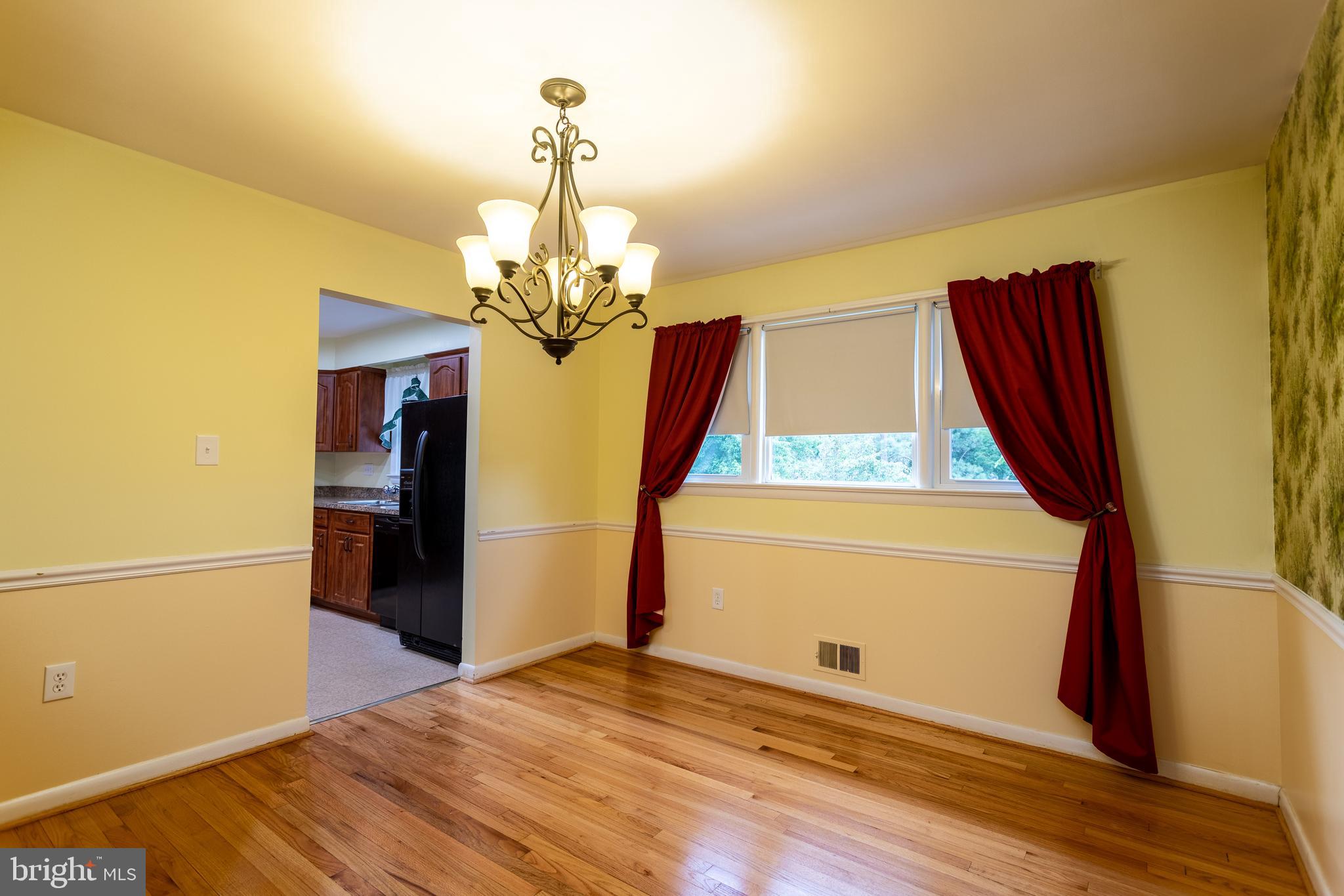 MARY-CATHERINE ESTATES - Residential