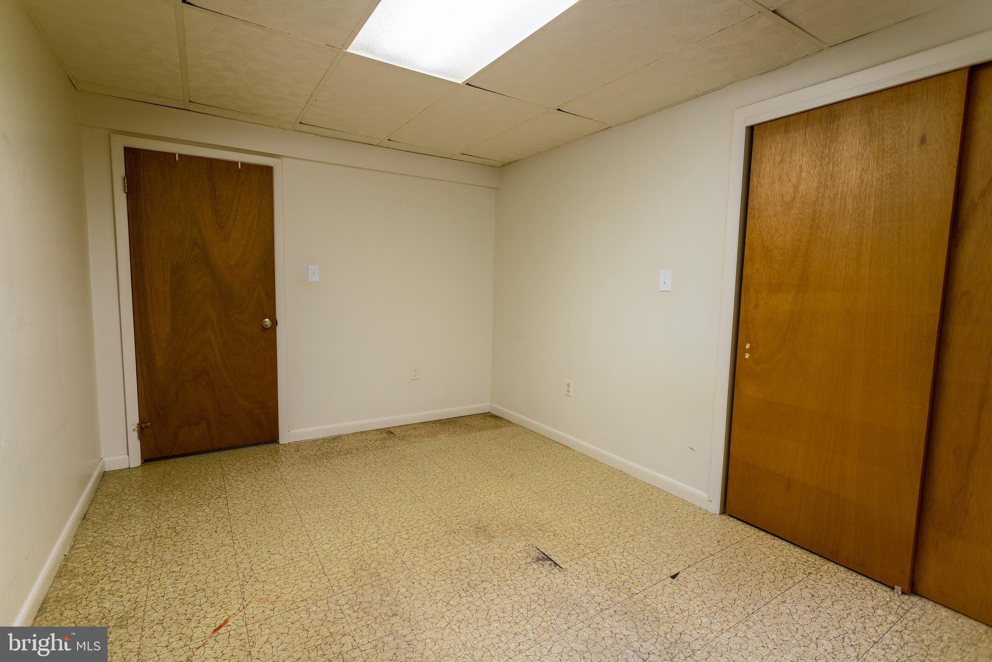 MARY-CATHERINE ESTATES - Residential