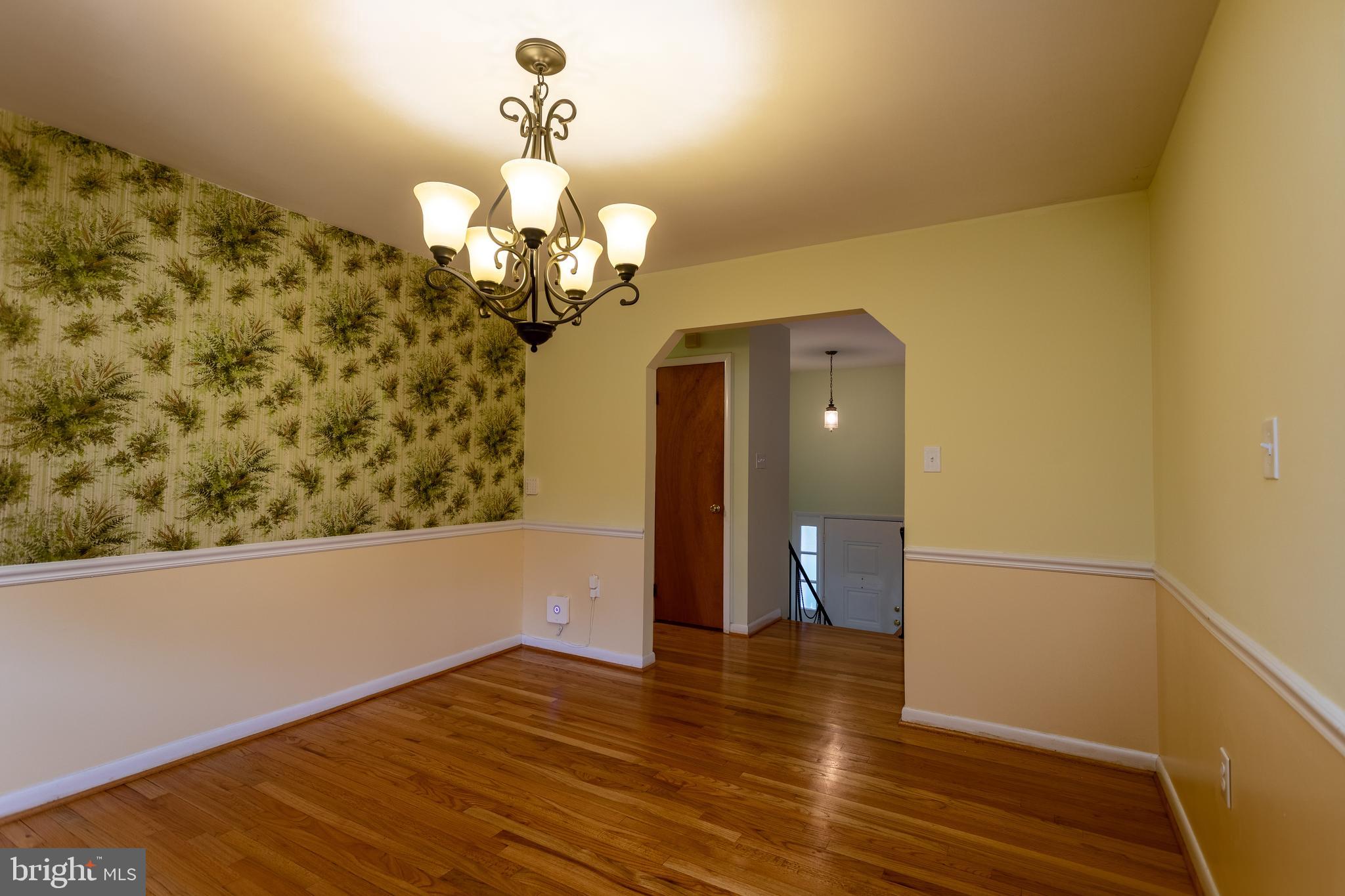 MARY-CATHERINE ESTATES - Residential