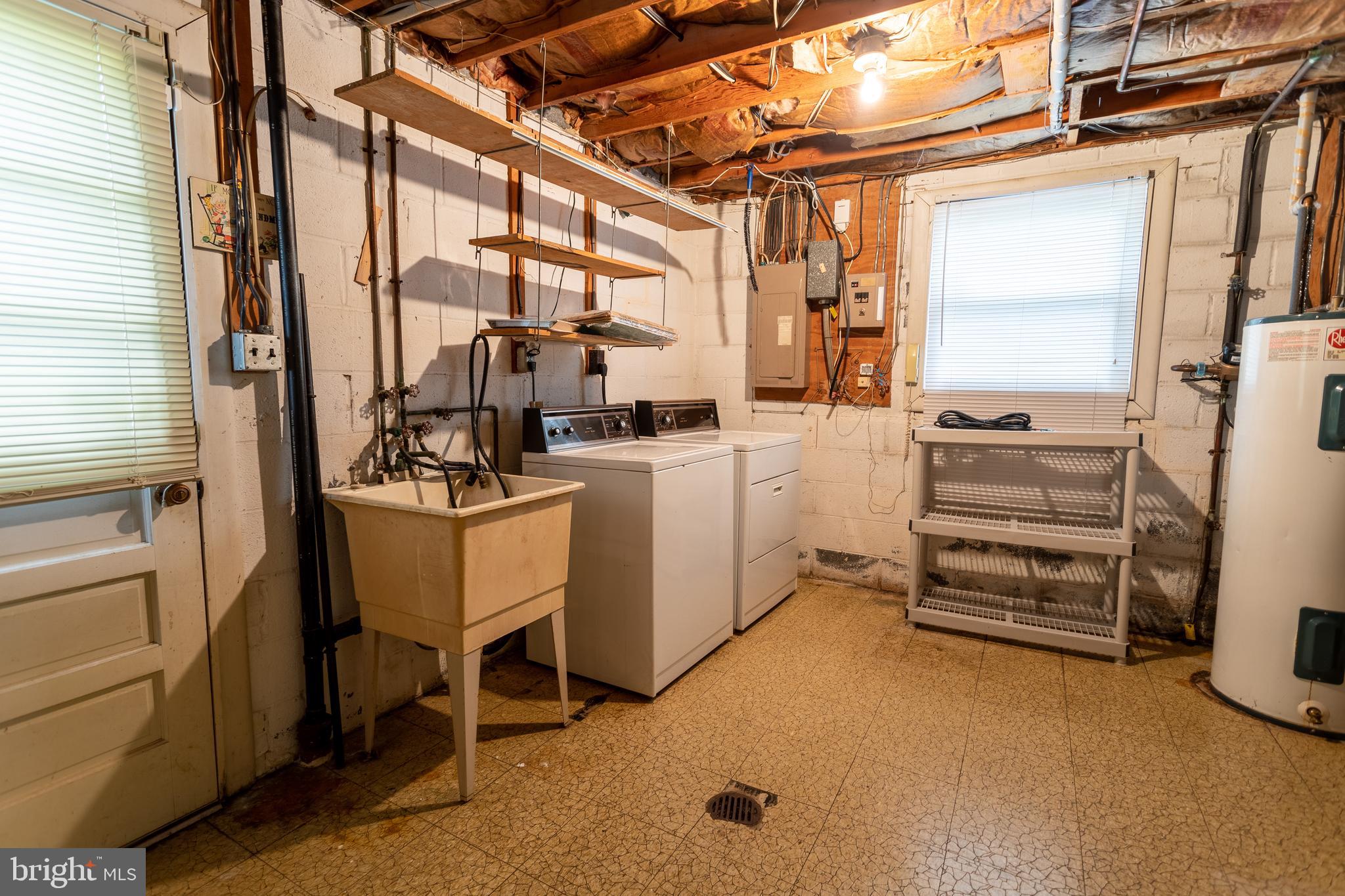 MARY-CATHERINE ESTATES - Residential