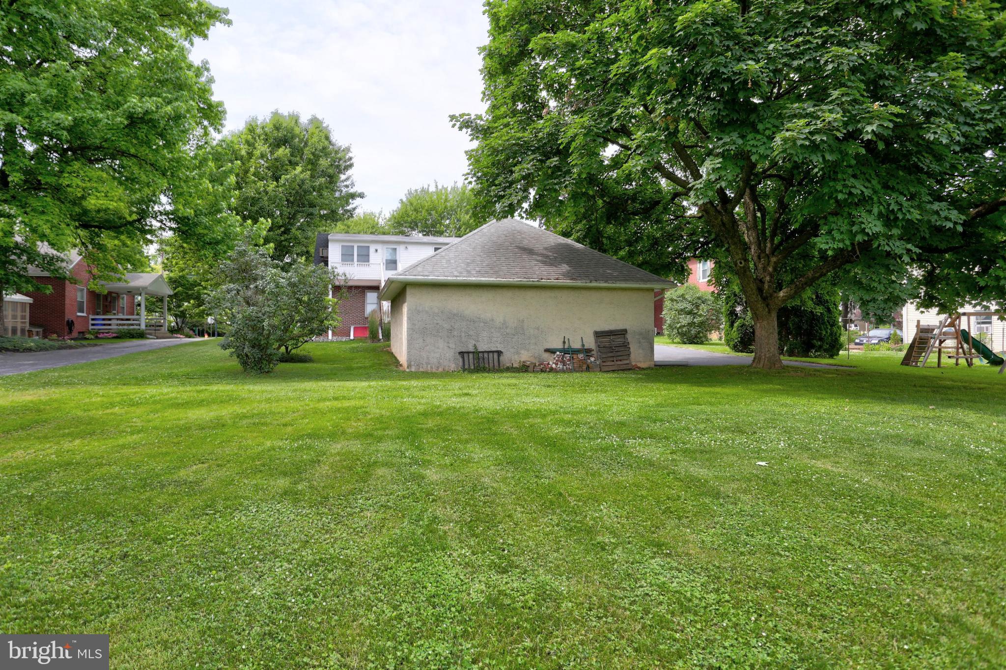 STRASBURG BOROUGH - Residential