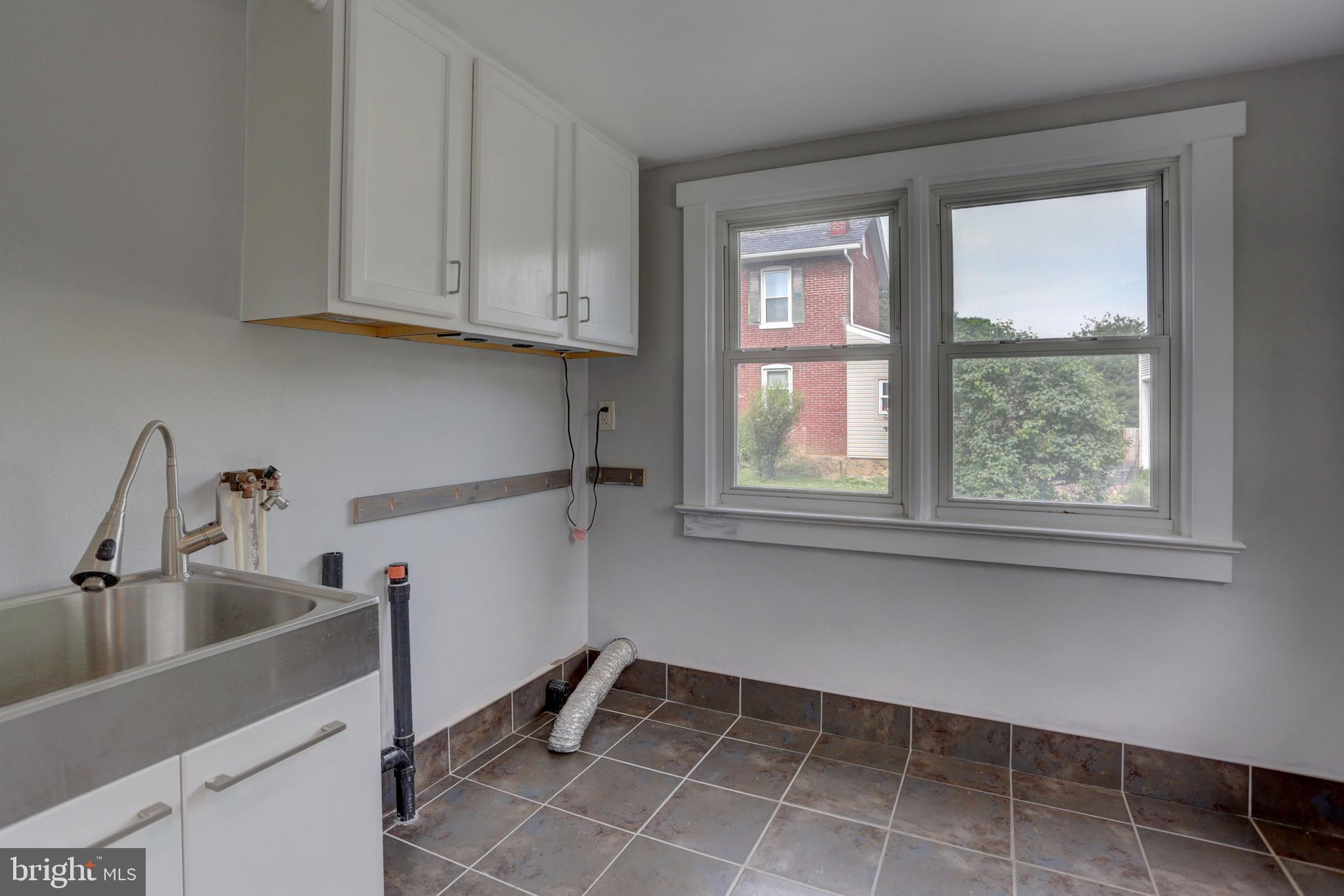 STRASBURG BOROUGH - Residential