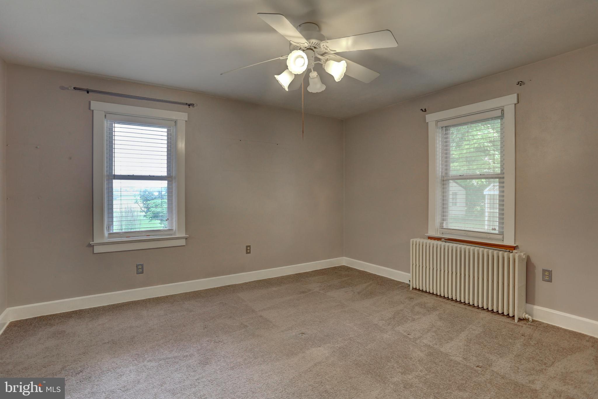 STRASBURG BOROUGH - Residential