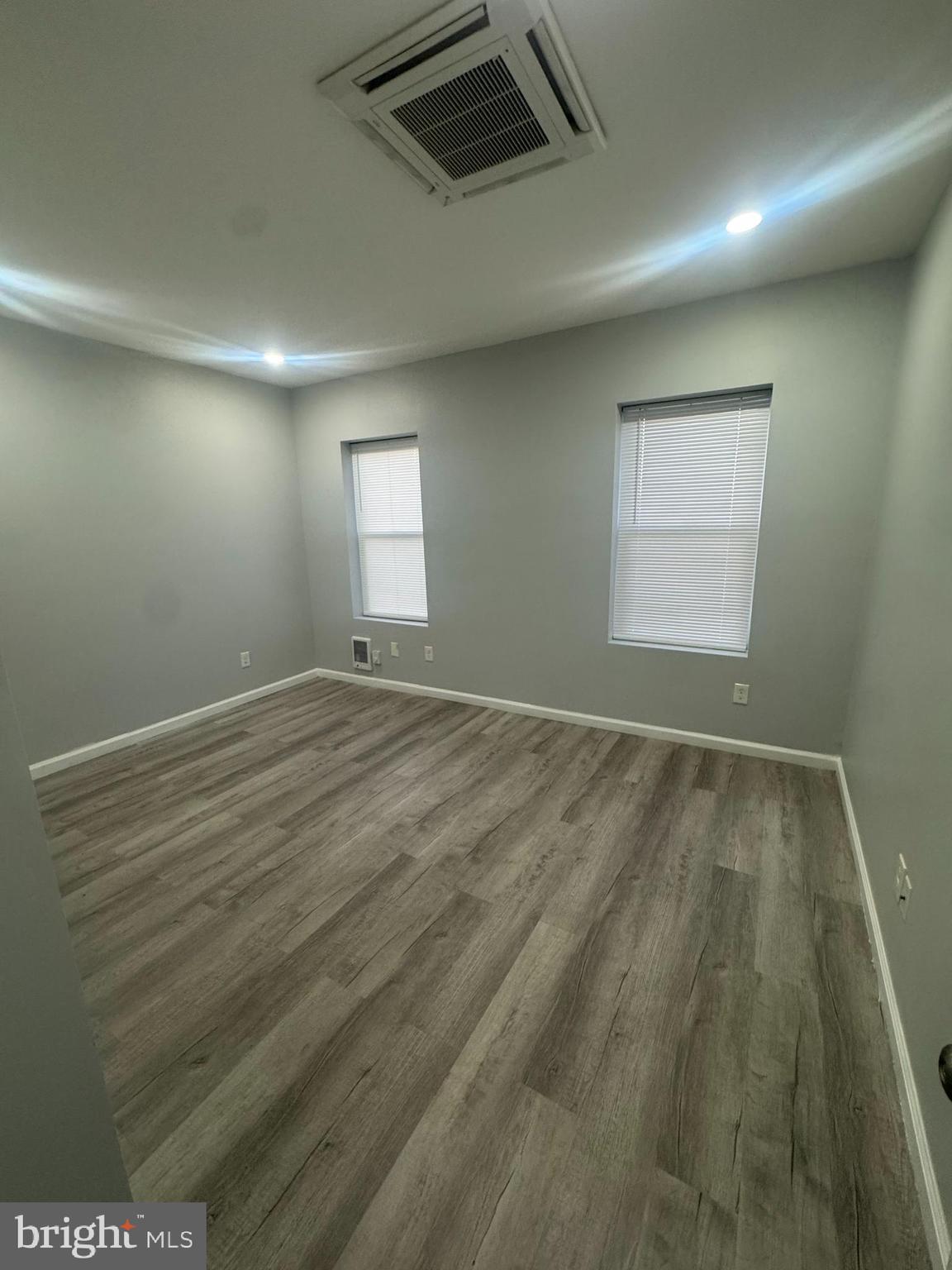 NORTH CENTRAL - Residential Lease